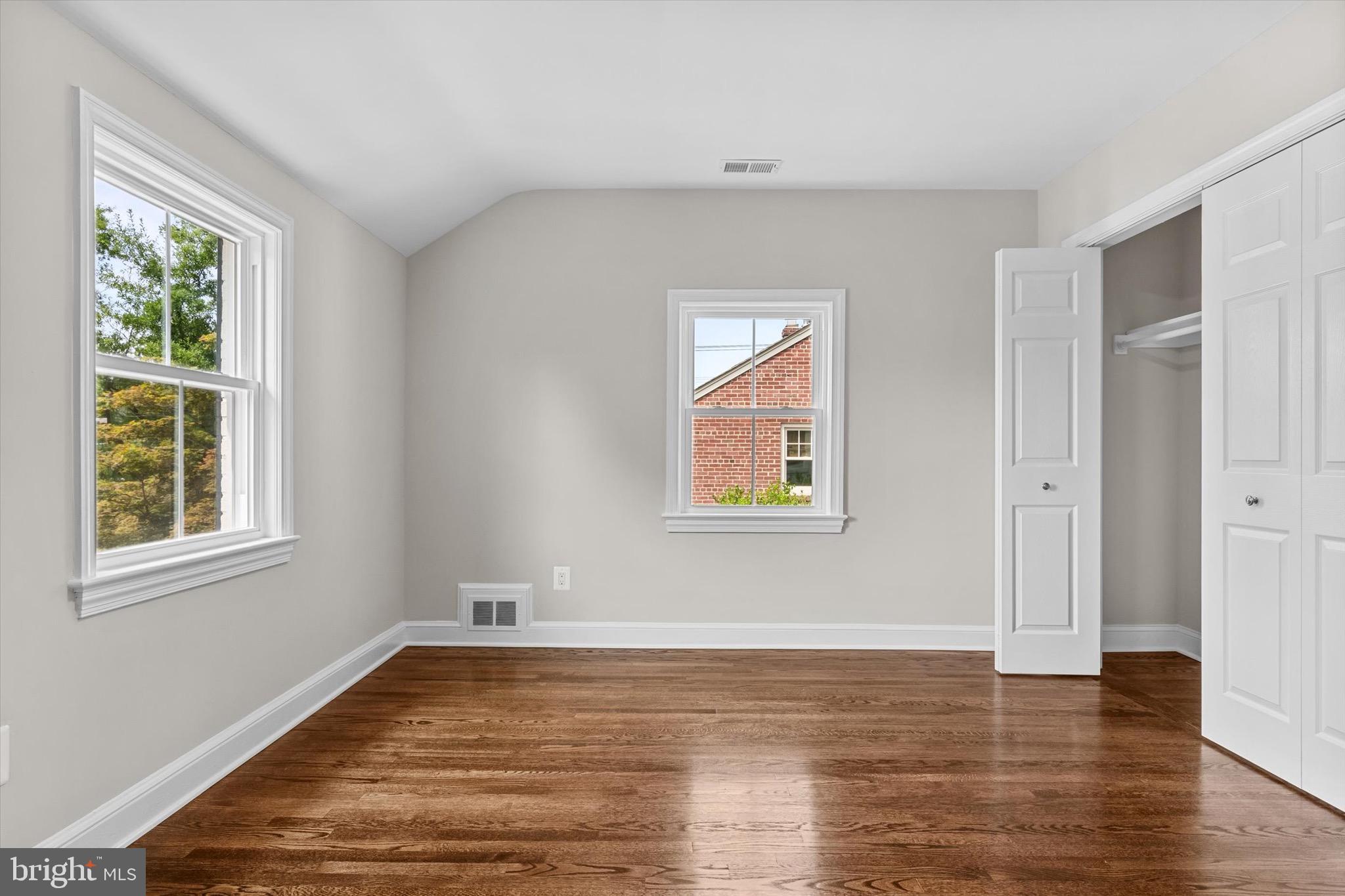 LACEY FOREST - Residential