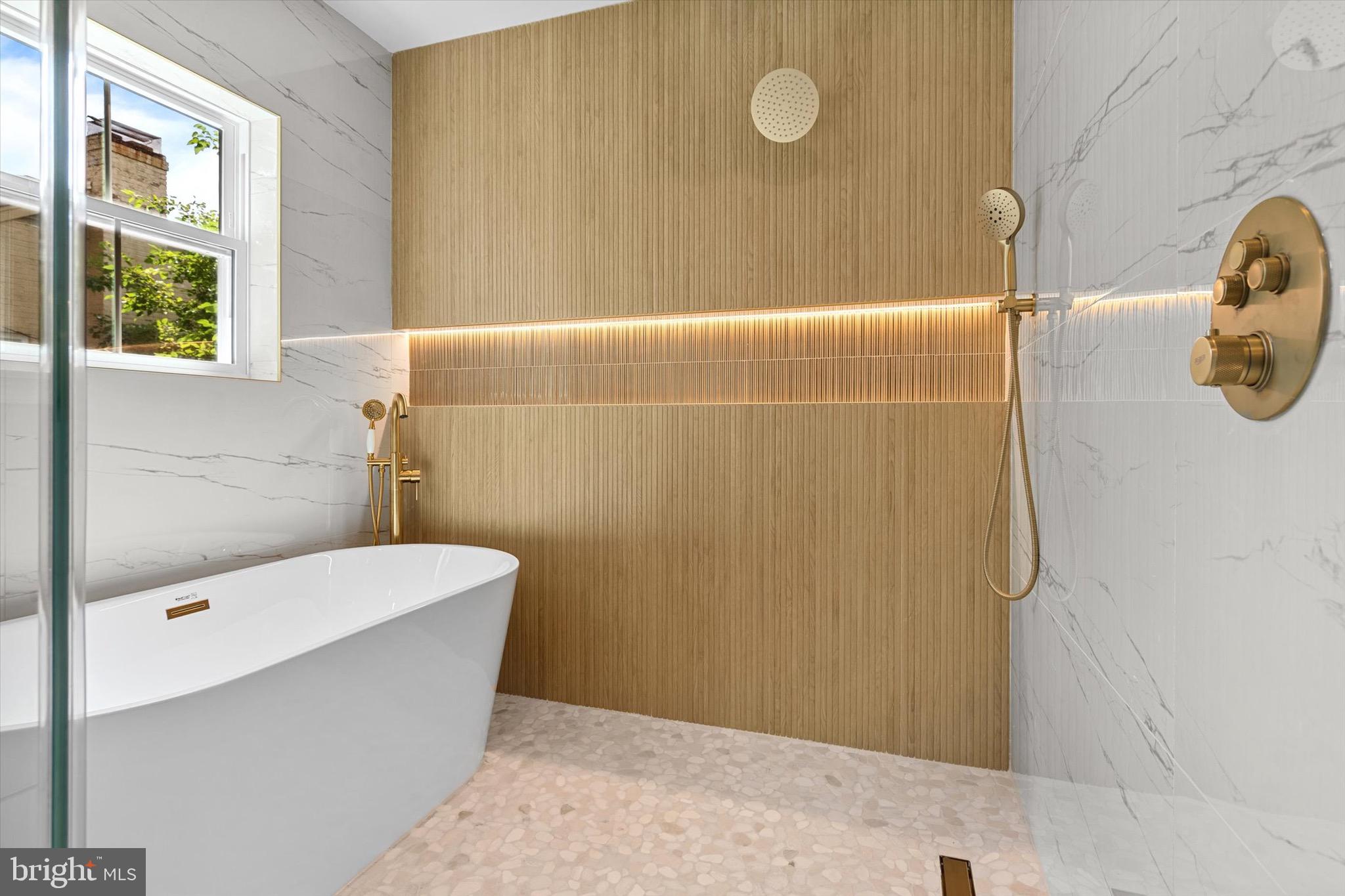 LACEY FOREST - Residential