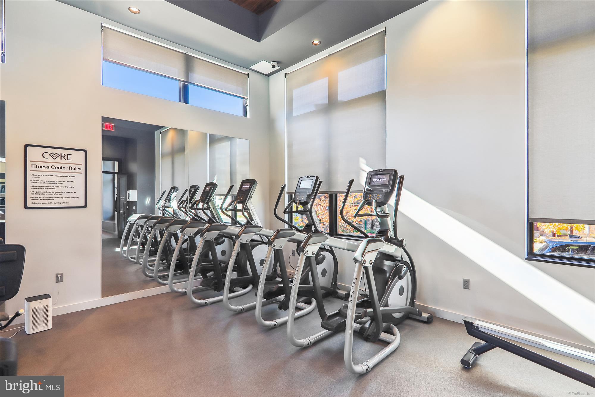 TOWER OAKS - Residential