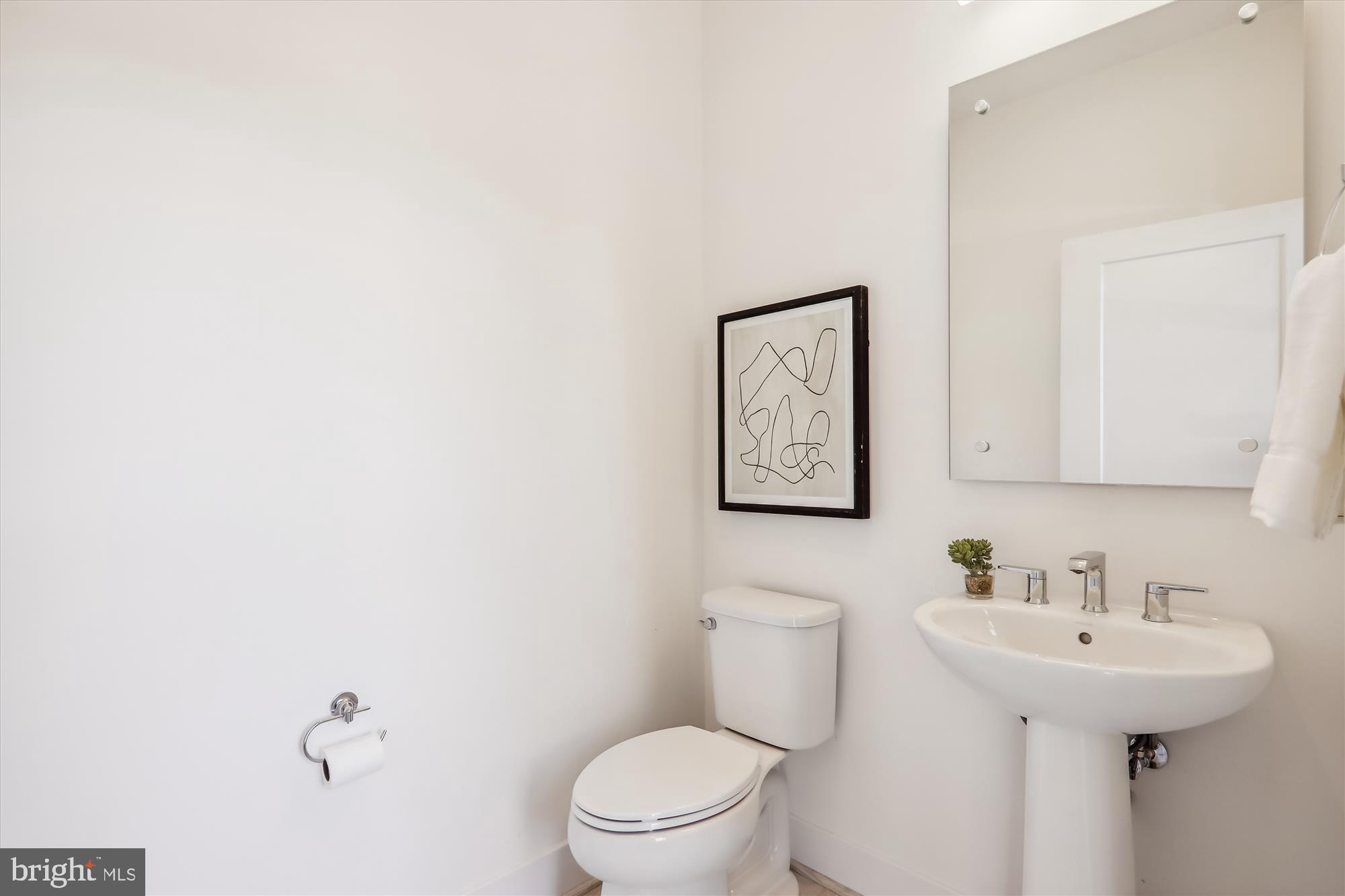 TOWER OAKS - Residential