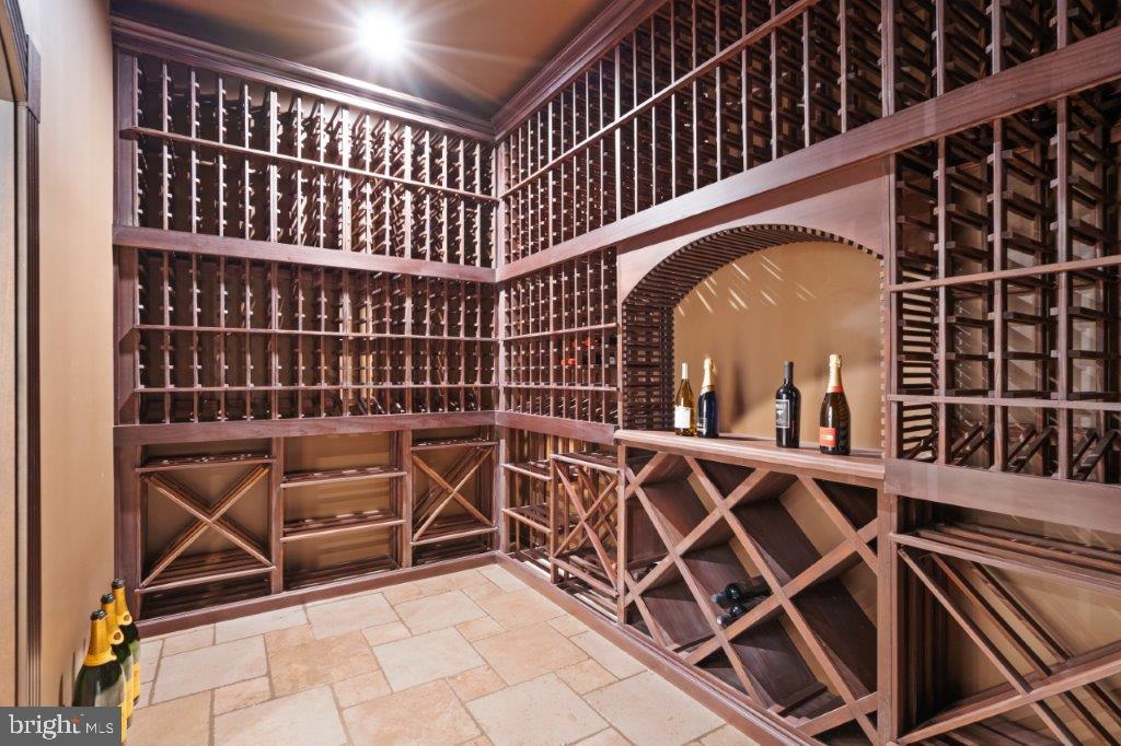 PUTNAM FARM ESTATES - Residential