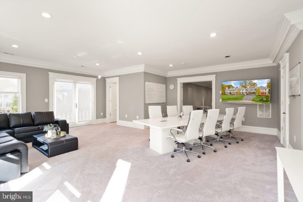 PUTNAM FARM ESTATES - Residential