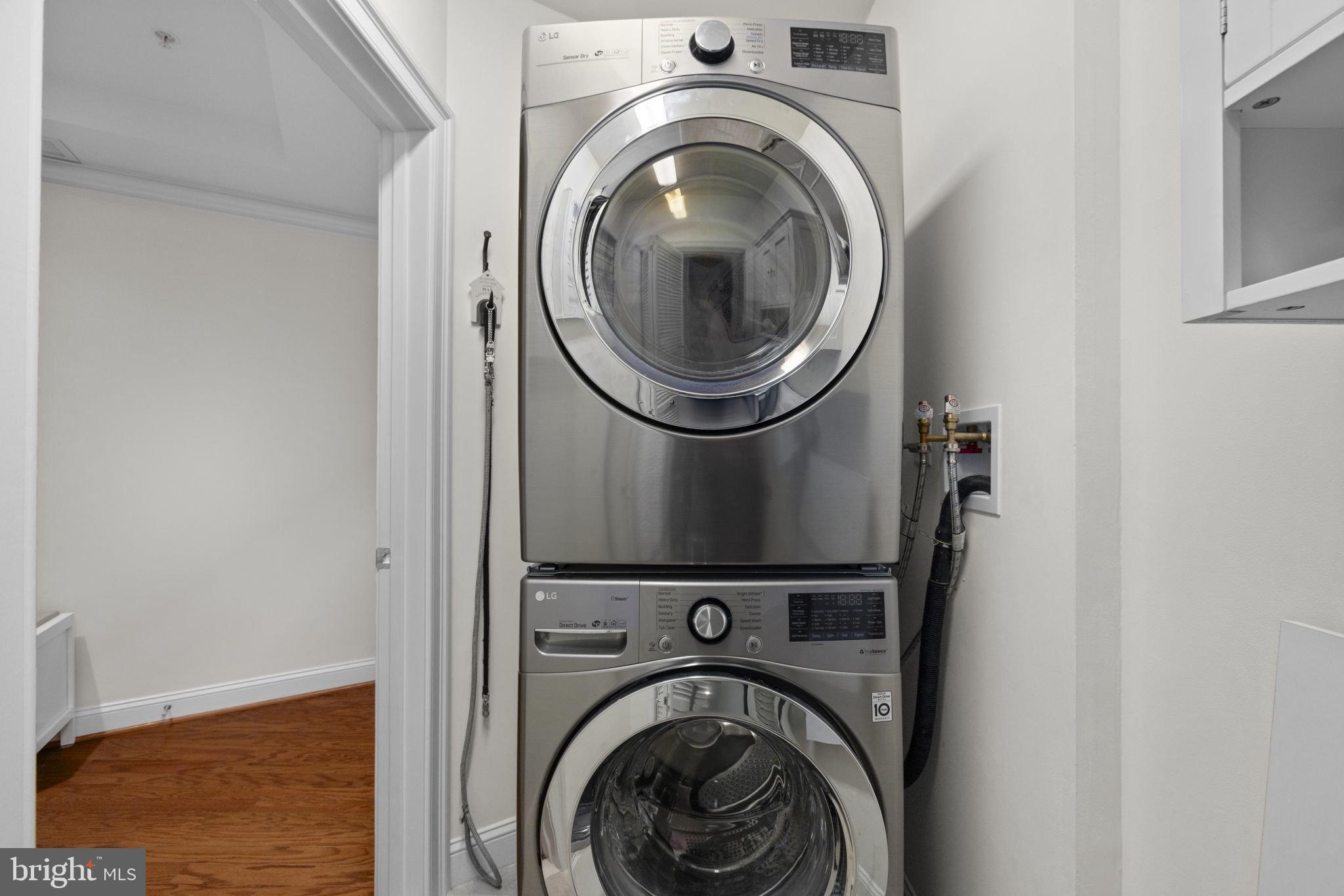 PALLADIUM AT MCLEAN - Residential