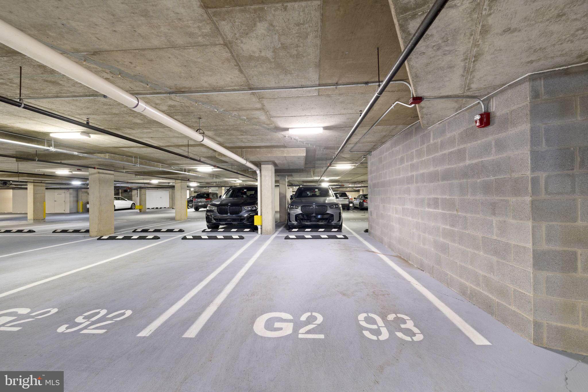 PALLADIUM AT MCLEAN - Residential