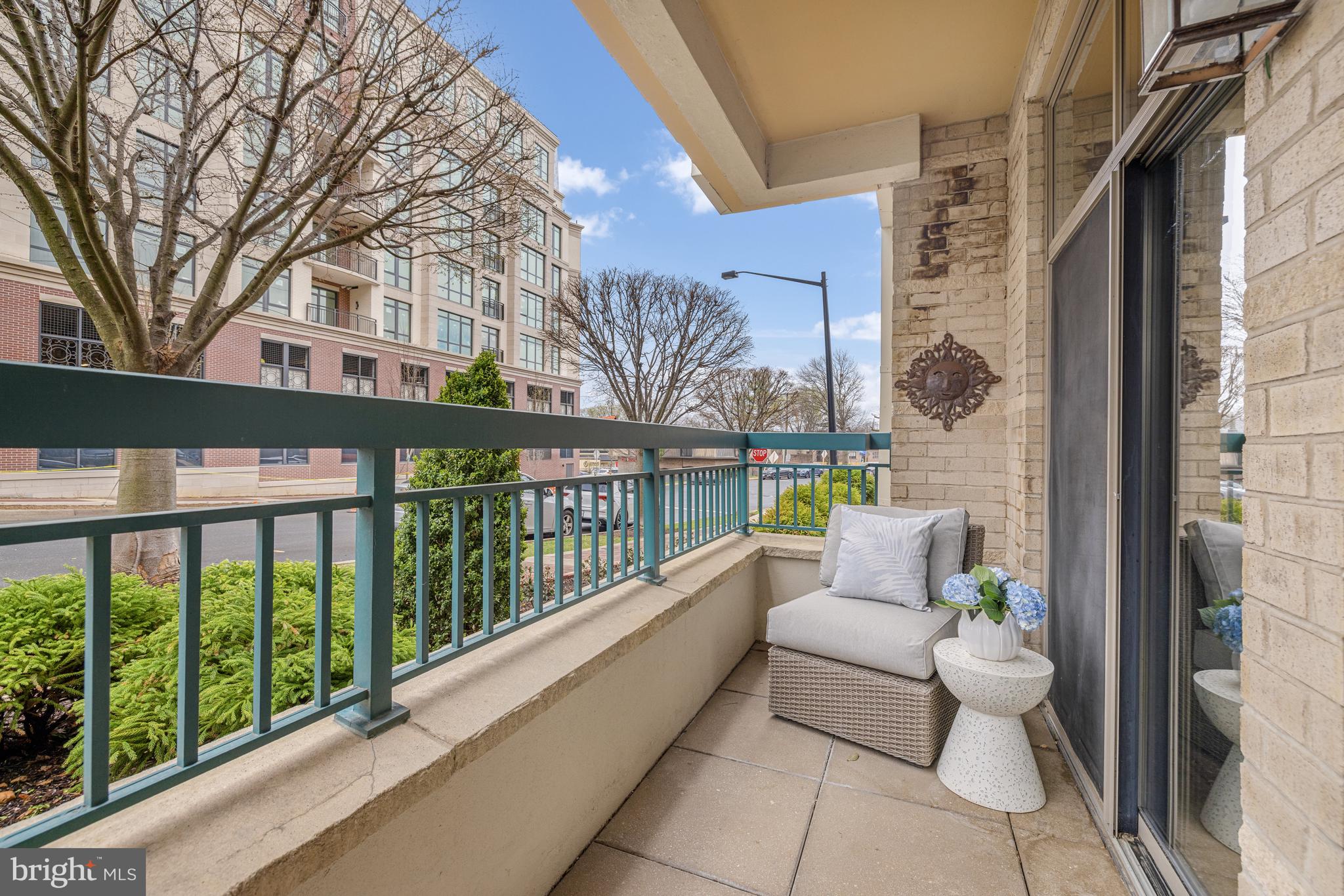 PALLADIUM AT MCLEAN - Residential