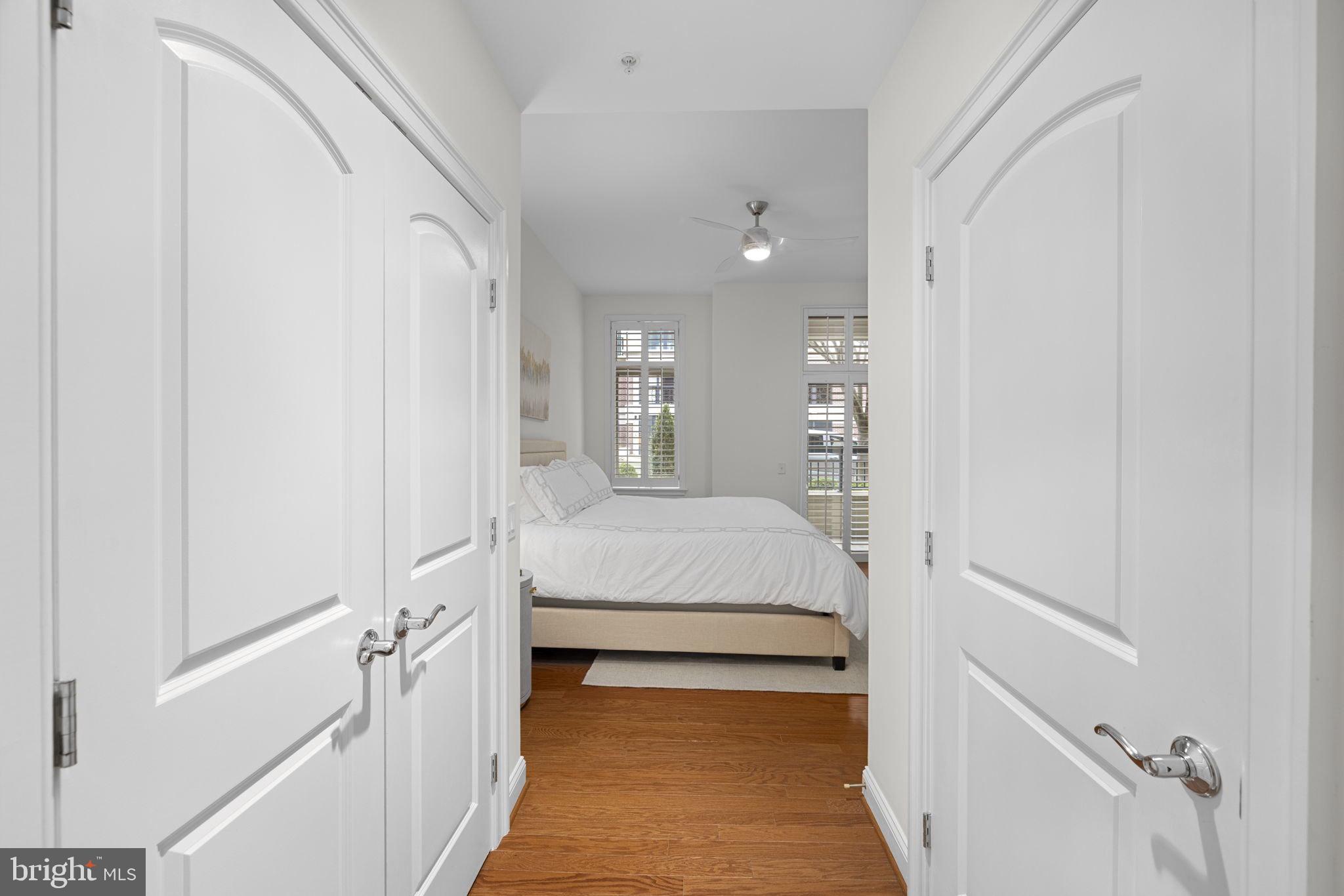 PALLADIUM AT MCLEAN - Residential