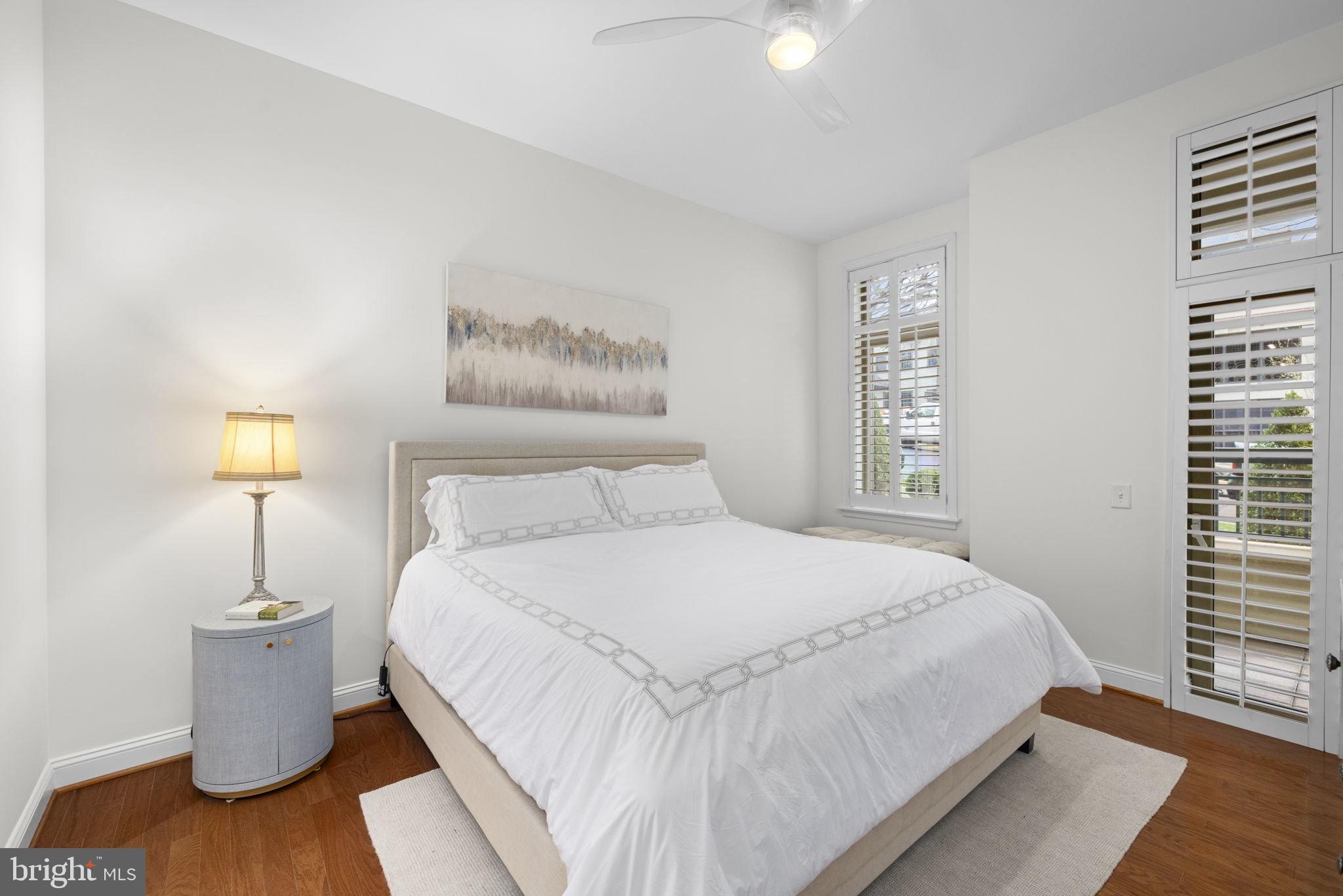 PALLADIUM AT MCLEAN - Residential