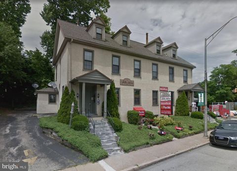 Photo of 123 E Lancaster Avenue, PAOLI, PA 19301 (MLS # PACT2126534)