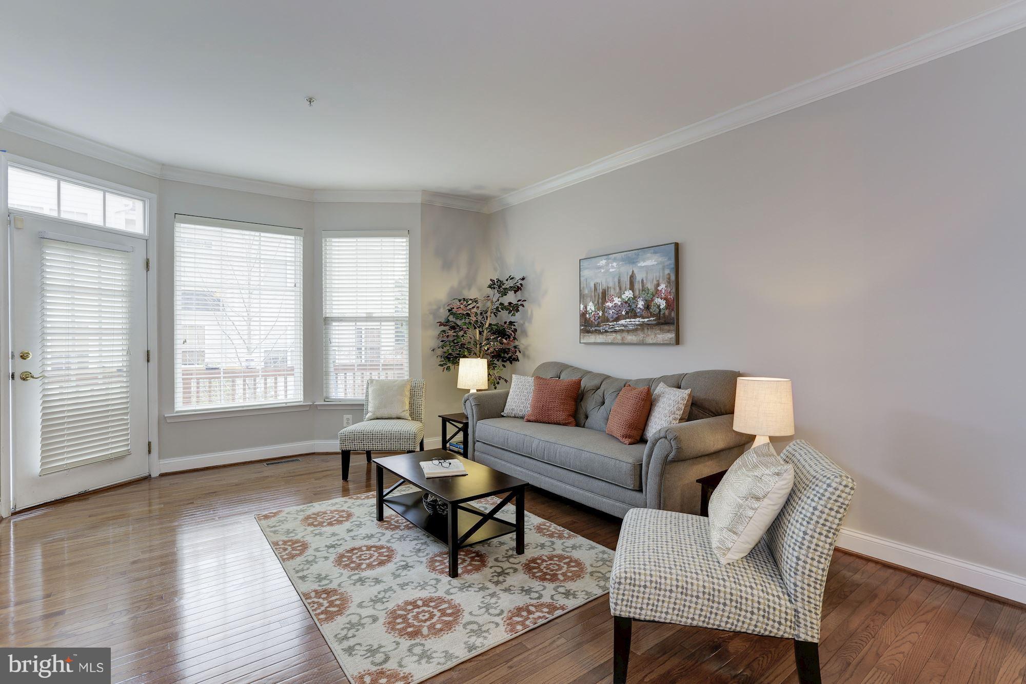 SOUTH RIVER COLONY - Residential