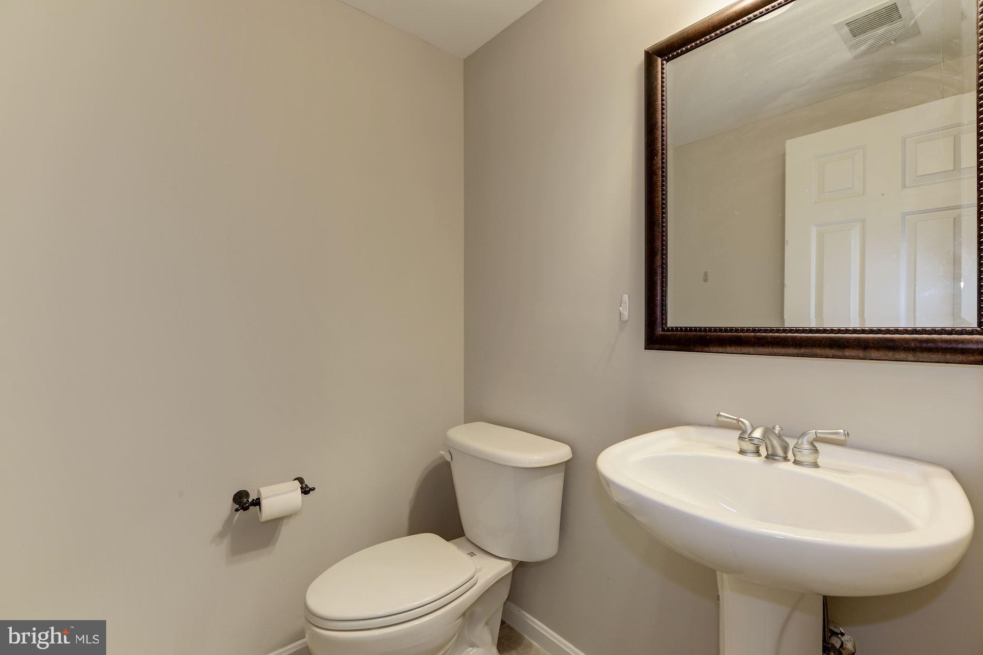 SOUTH RIVER COLONY - Residential