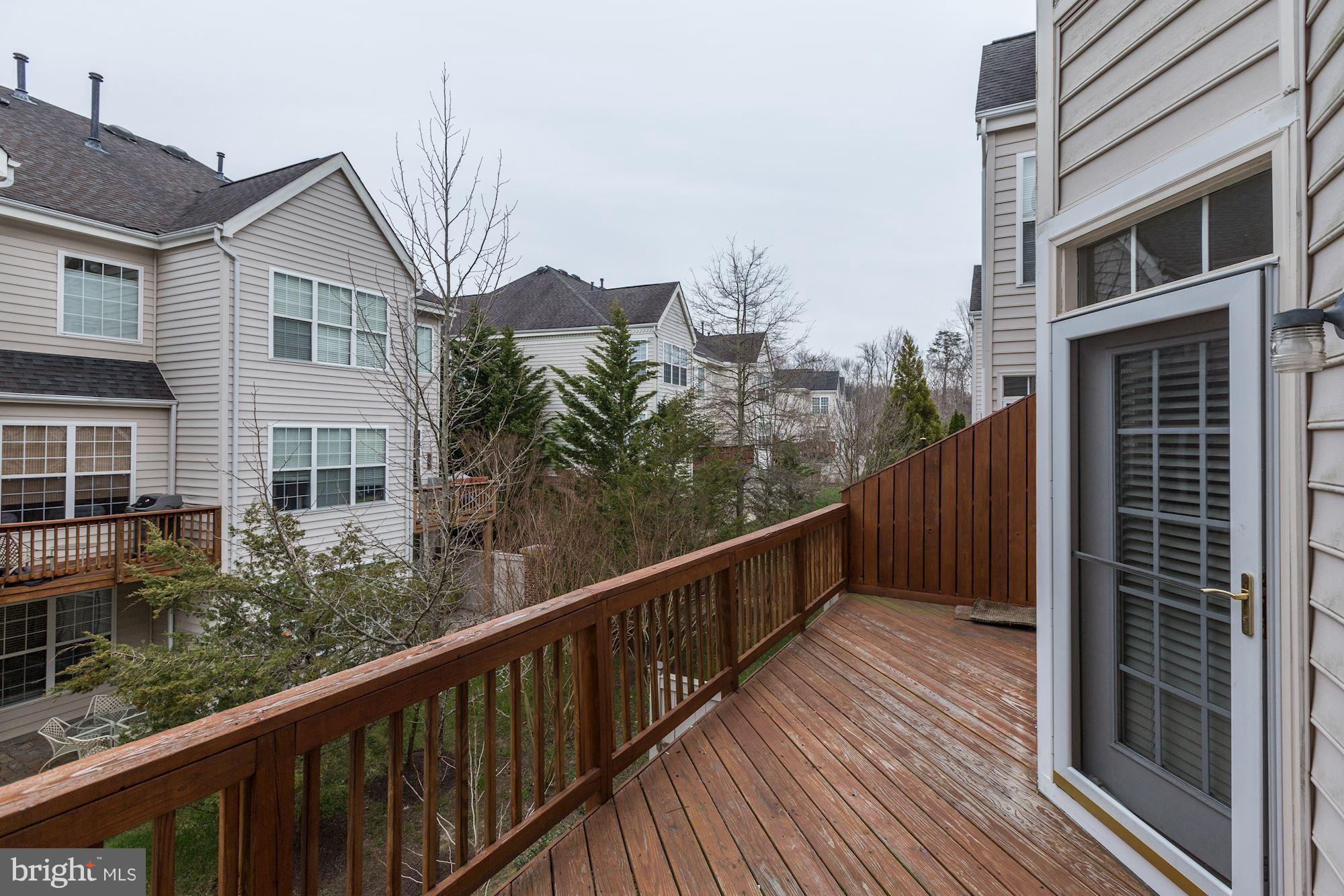 SOUTH RIVER COLONY - Residential