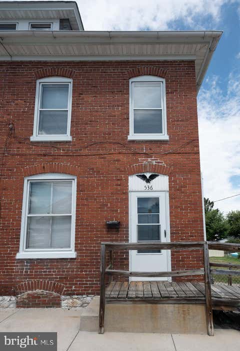 Townhouse For Sale - 536 George Street St<br/> HAGERSTOWN, MD 21740