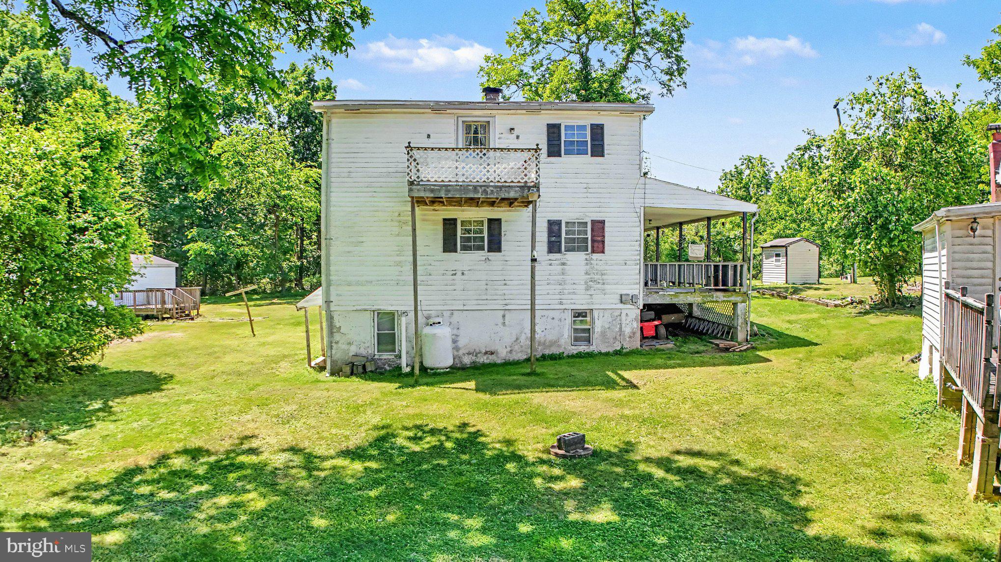 520 BELL MANOR ROAD