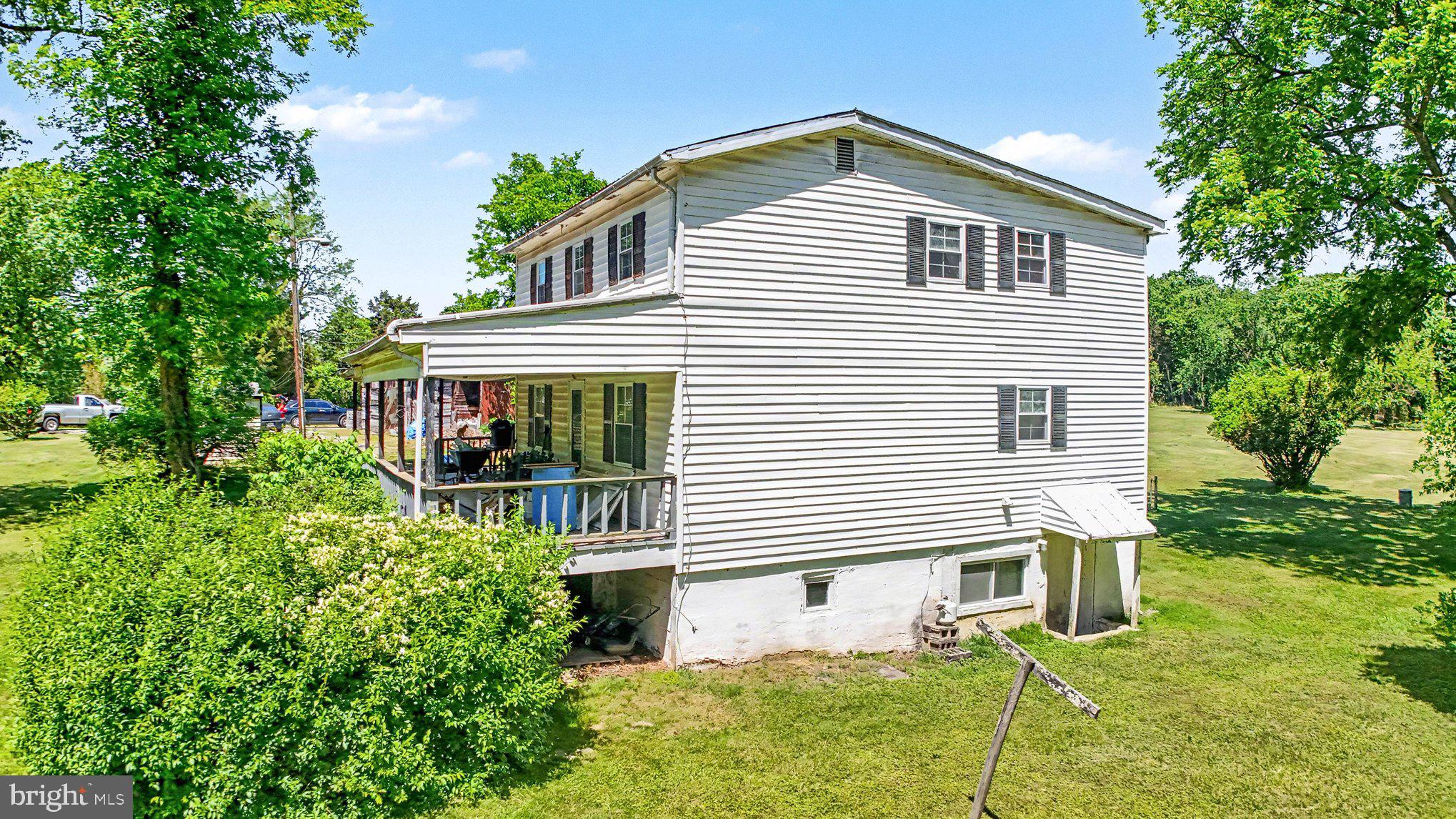520 BELL MANOR ROAD