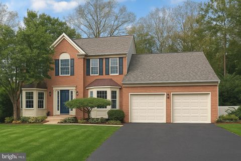 13714 SHELBURNE STREET CENTREVILLE VA 20120