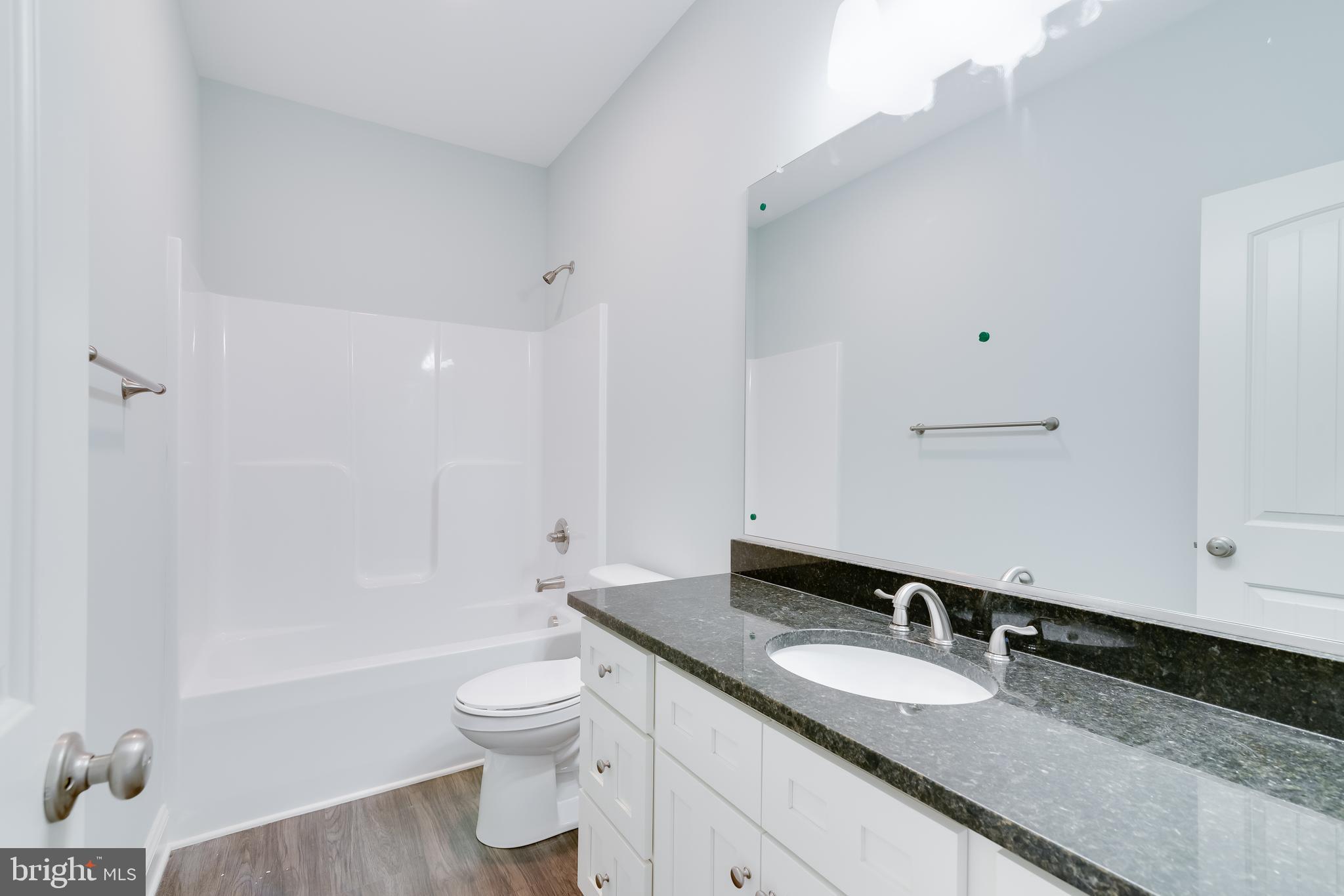 DOGWOOD LAKE ESTATES - Residential