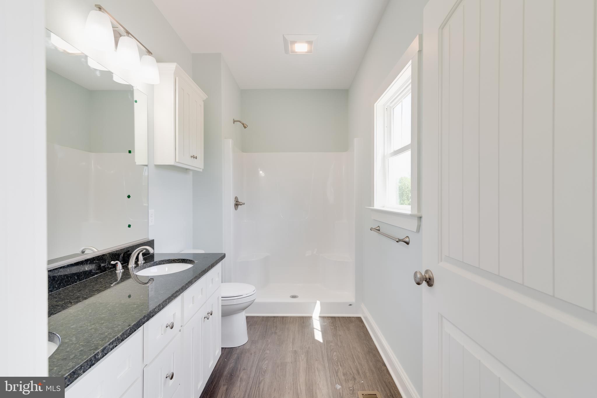 DOGWOOD LAKE ESTATES - Residential