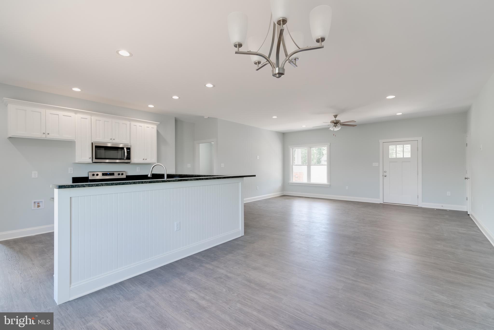 DOGWOOD LAKE ESTATES - Residential