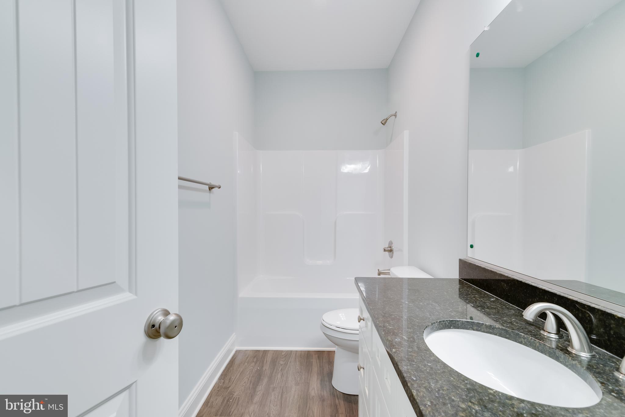 DOGWOOD LAKE ESTATES - Residential