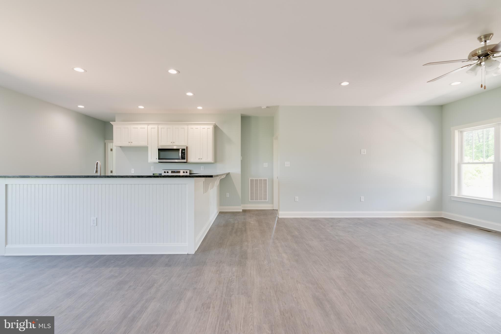 DOGWOOD LAKE ESTATES - Residential