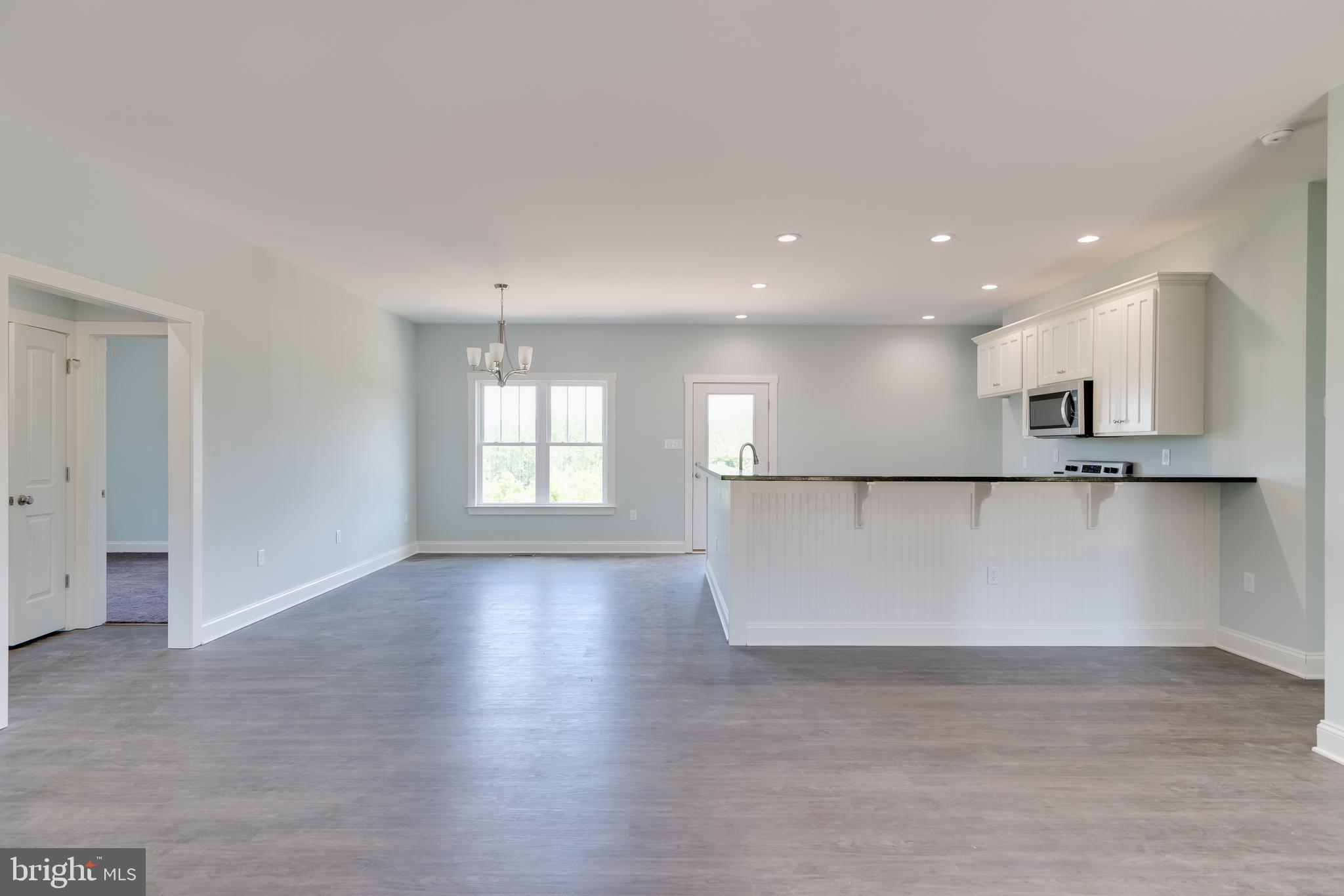 DOGWOOD LAKE ESTATES - Residential