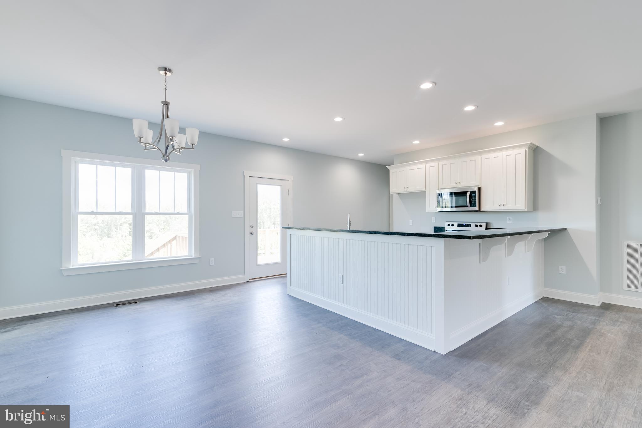 DOGWOOD LAKE ESTATES - Residential