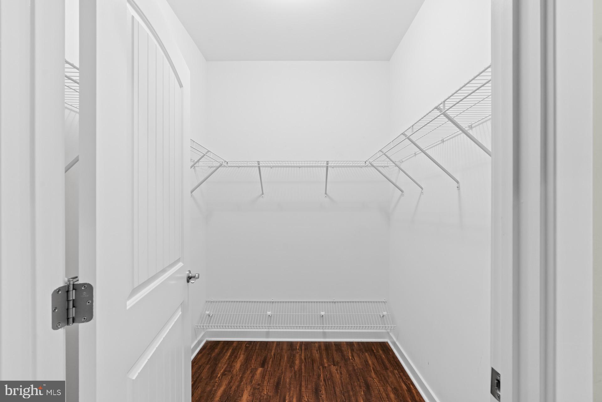 HAWTHORNE GREENE - Residential