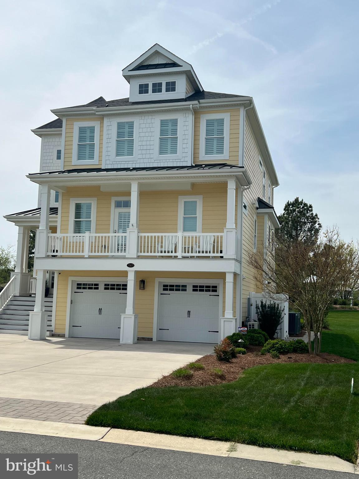 33425 ISLANDER DRIVE