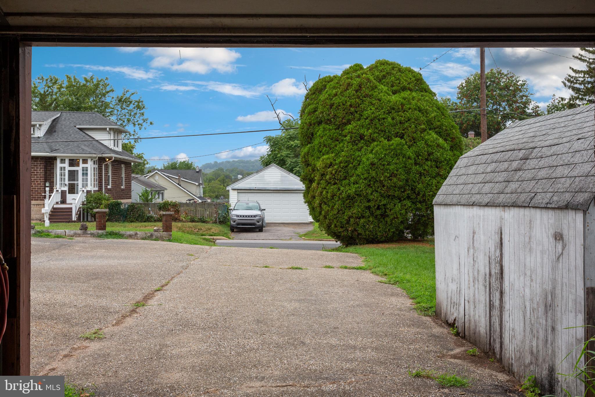 HALETHORPE - Residential