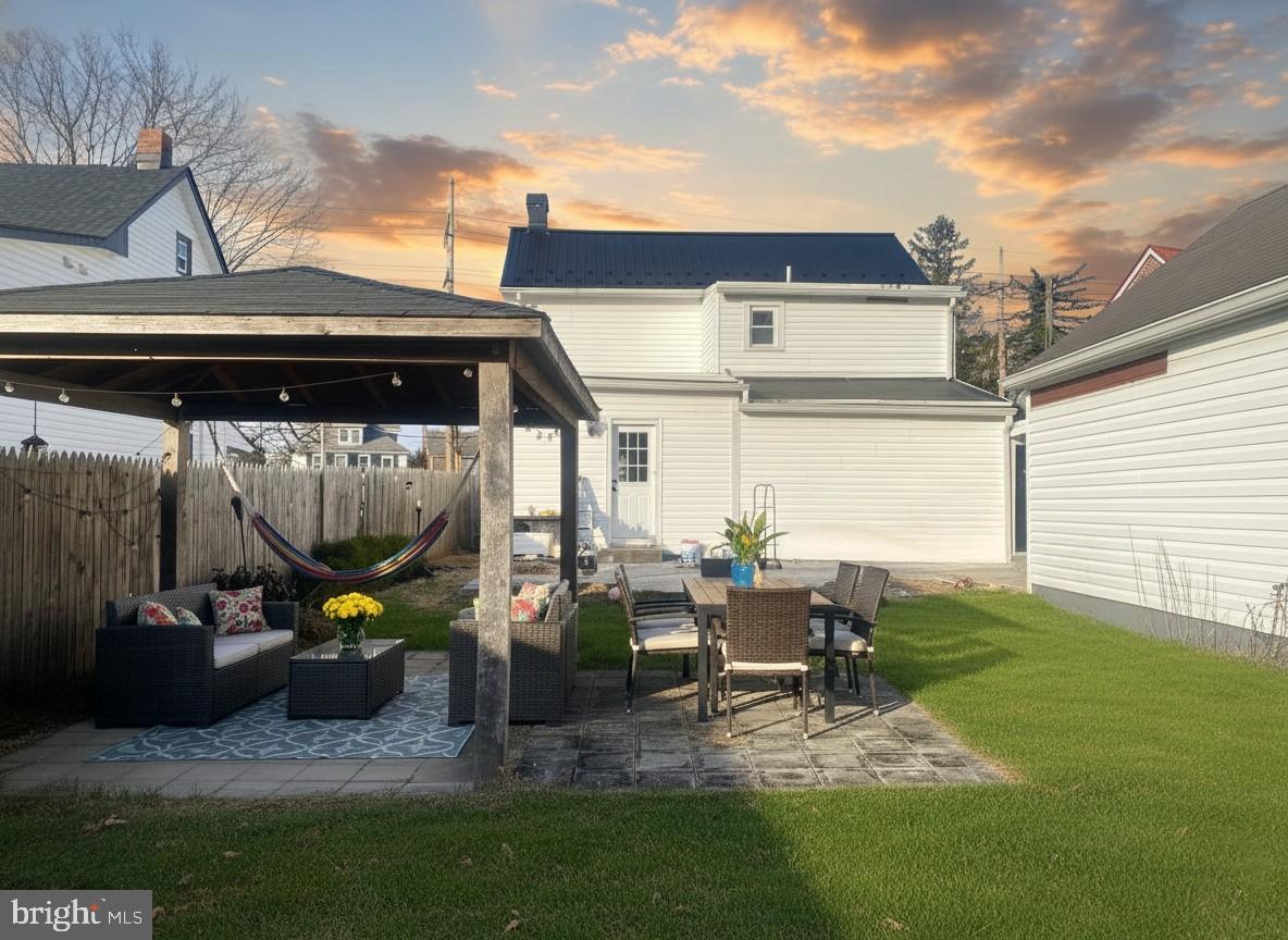 HAGERSTOWN - Residential