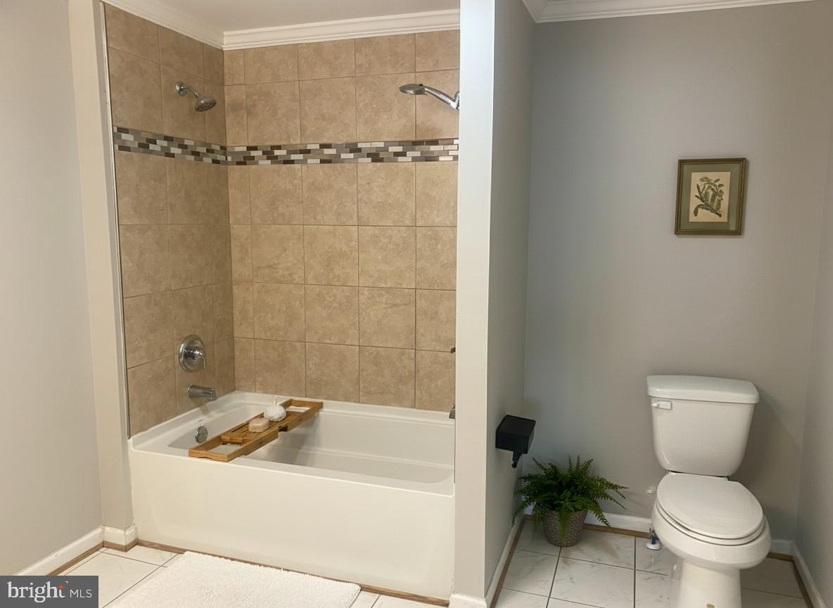 HAGERSTOWN - Residential