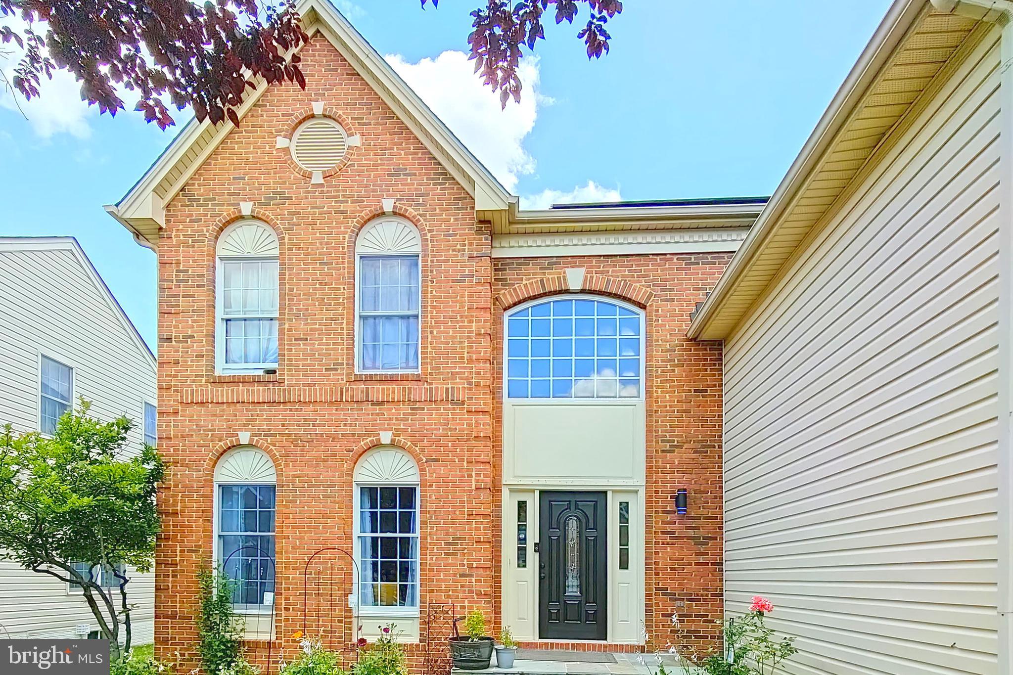 21917 MANOR CREST LANE