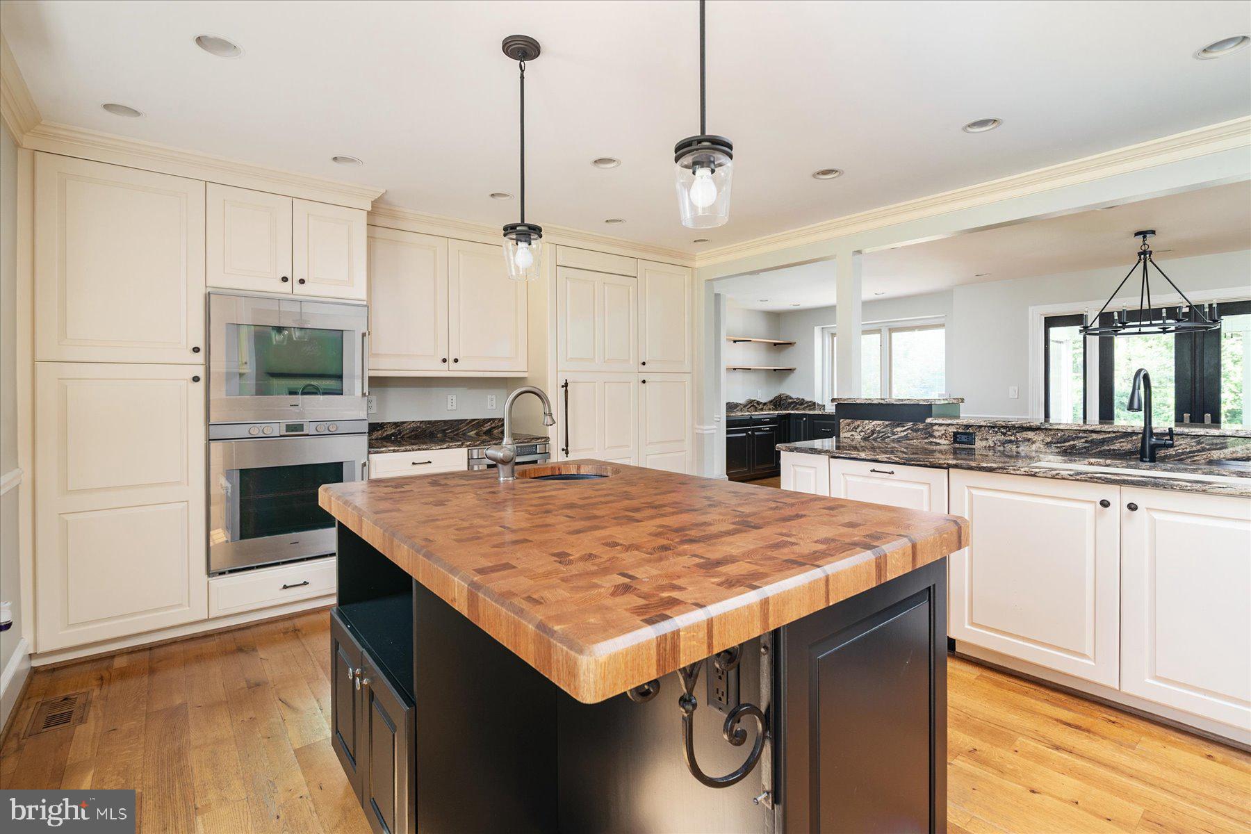 RUTLAND ESTATES - Residential