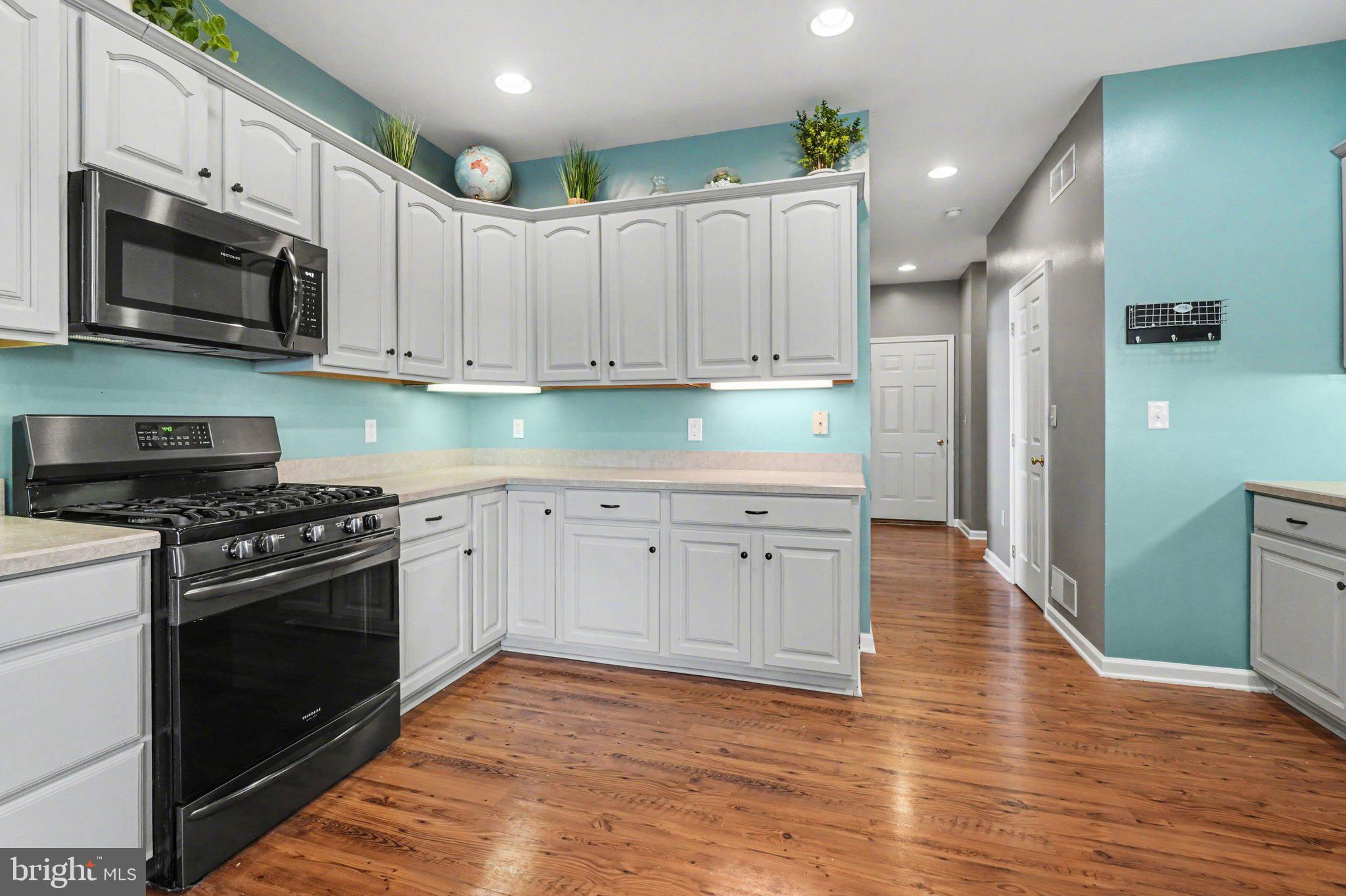 3 PRICKLY PEAR DRIVE