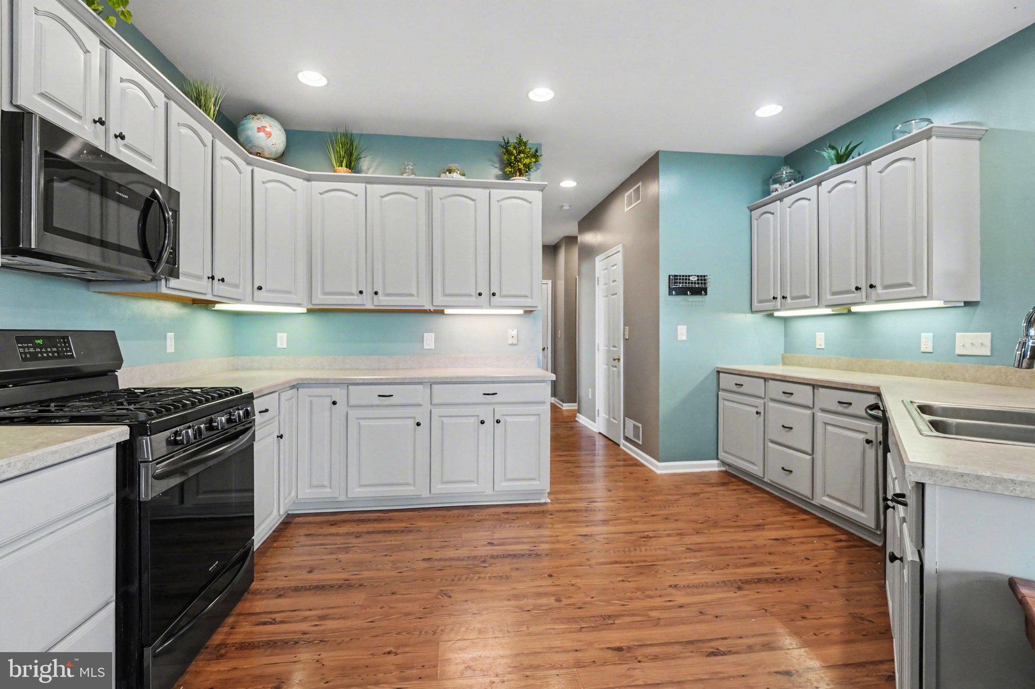 3 PRICKLY PEAR DRIVE