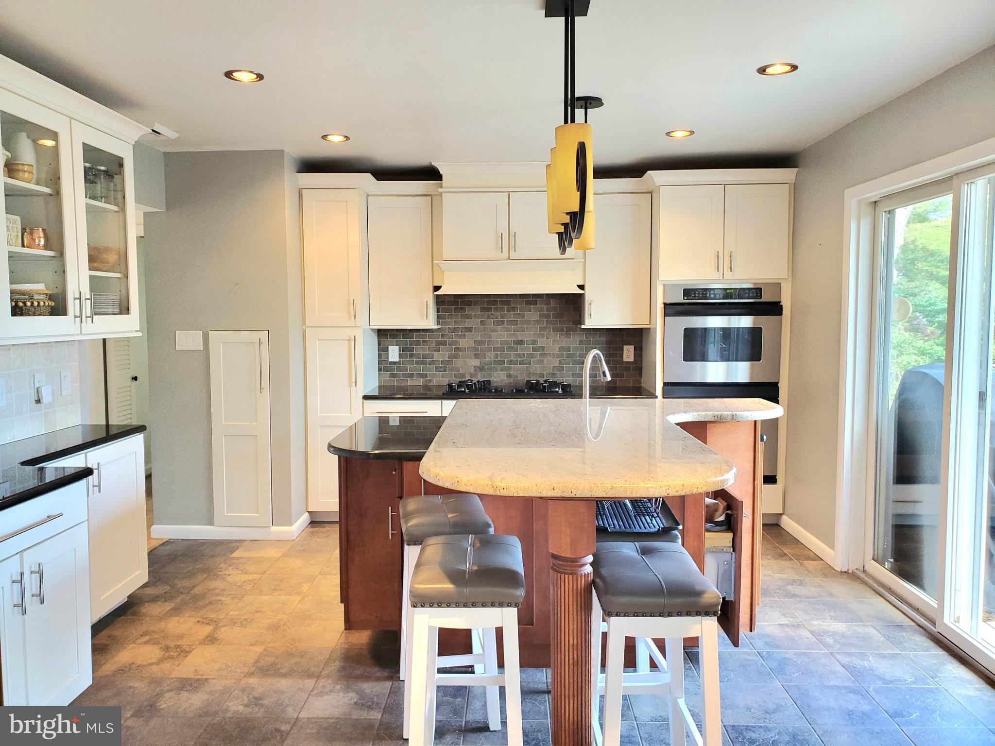 RIVERCREST - Residential Lease