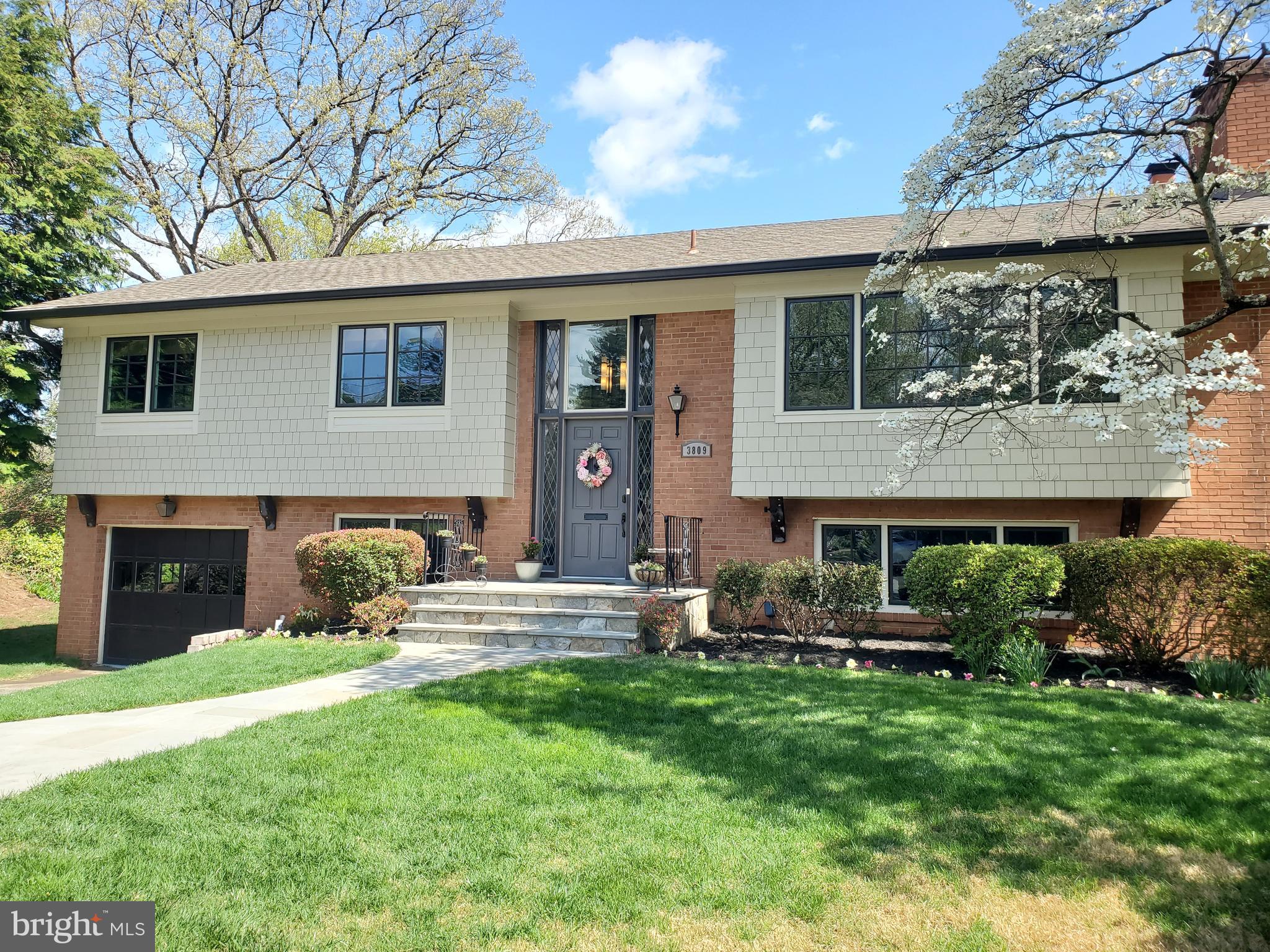 RIVERCREST - Residential Lease