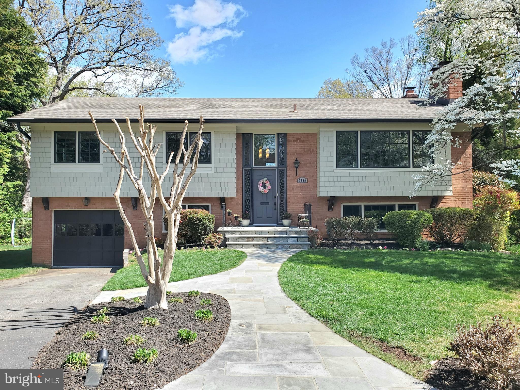 RIVERCREST - Residential Lease