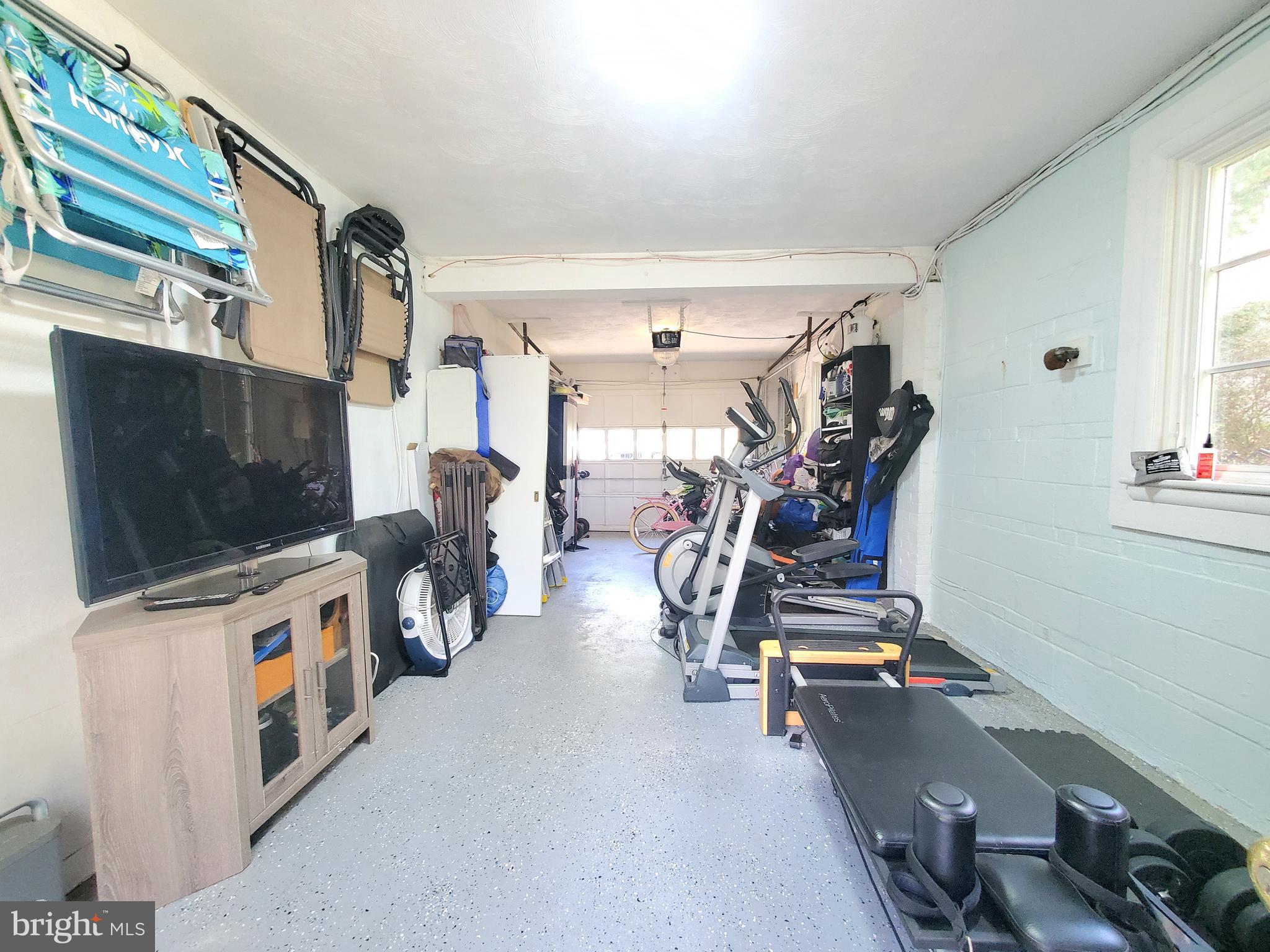 RIVERCREST - Residential Lease