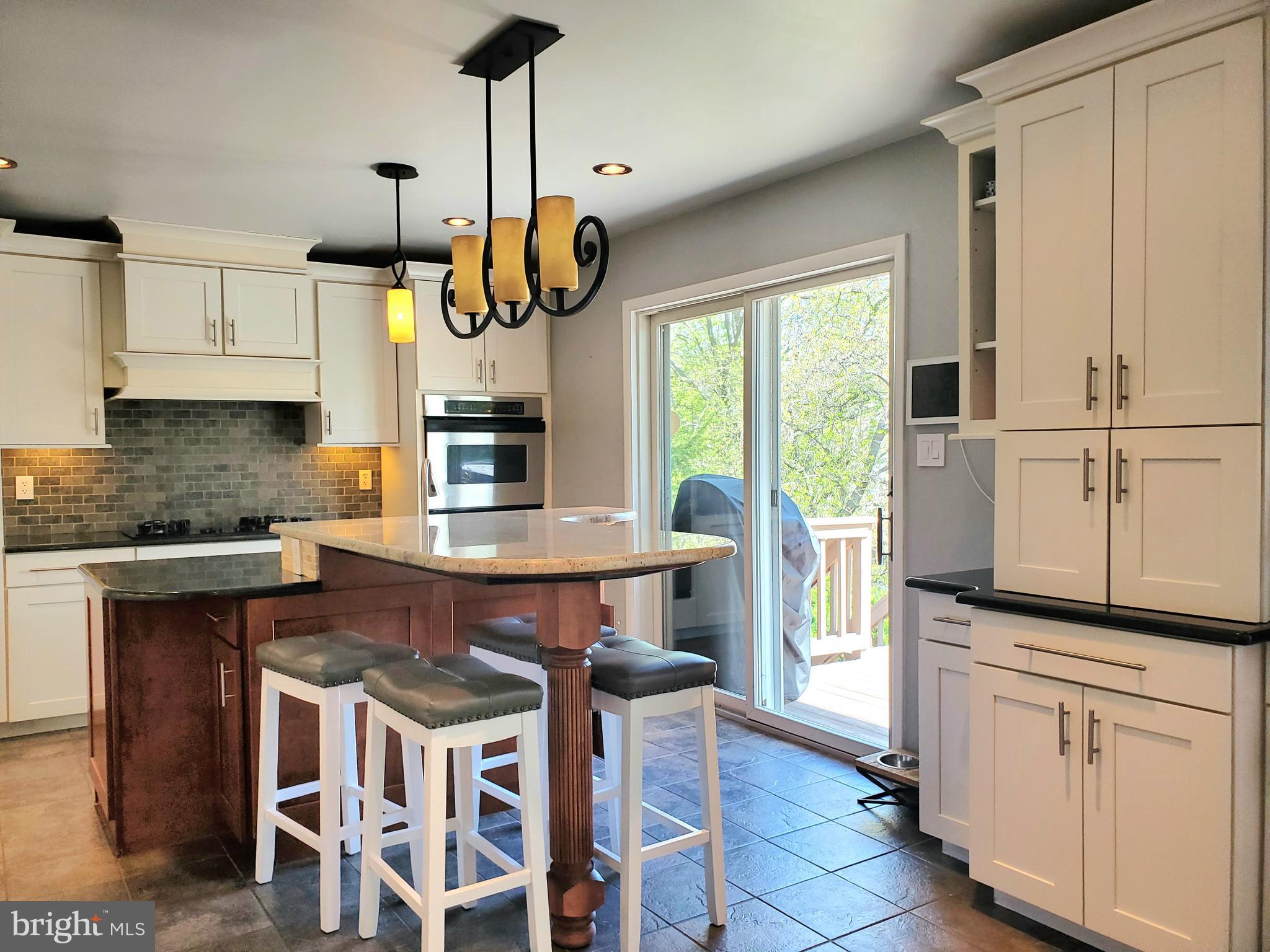 RIVERCREST - Residential Lease