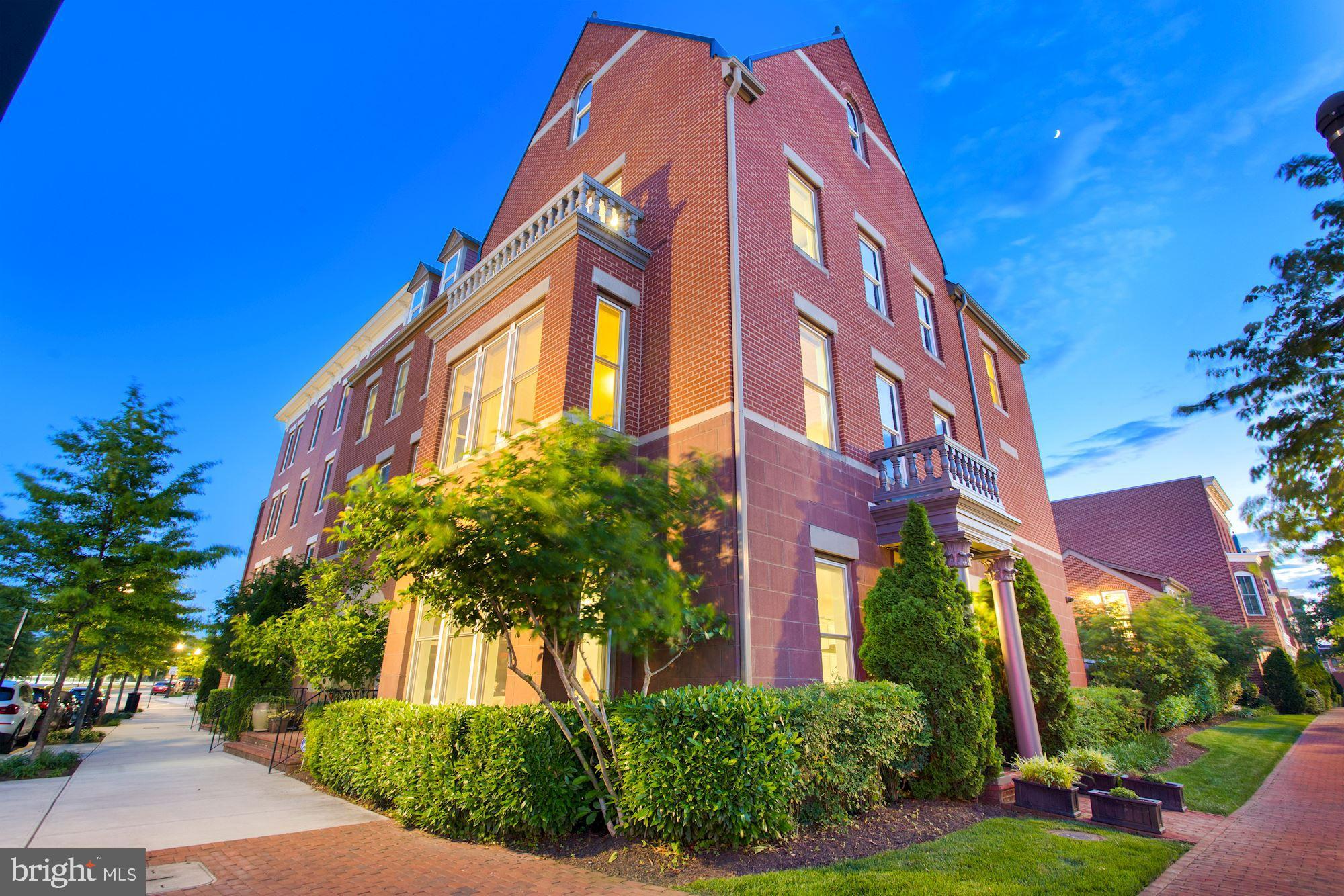 POTOMAC YARD - Residential