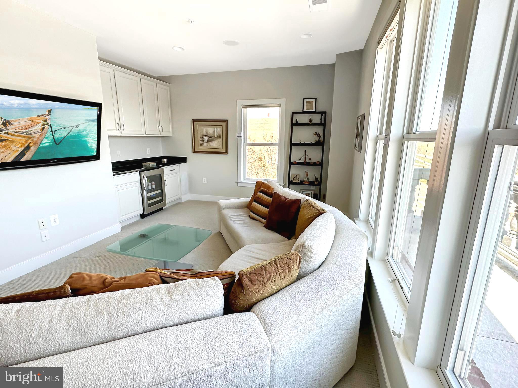 POTOMAC YARD - Residential