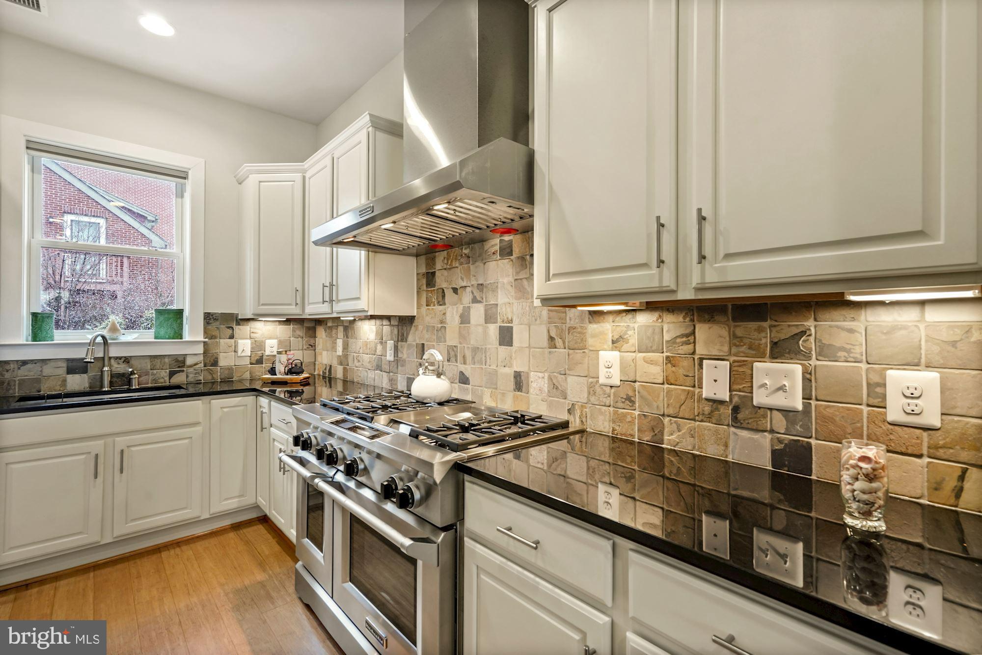 POTOMAC YARD - Residential