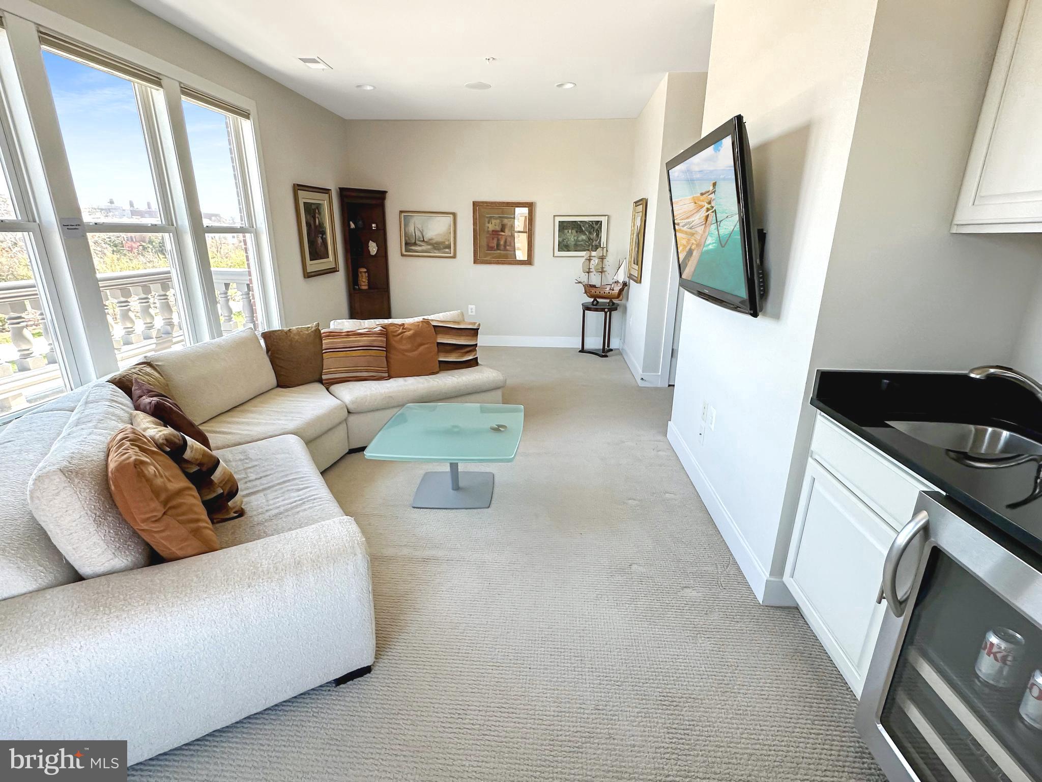 POTOMAC YARD - Residential