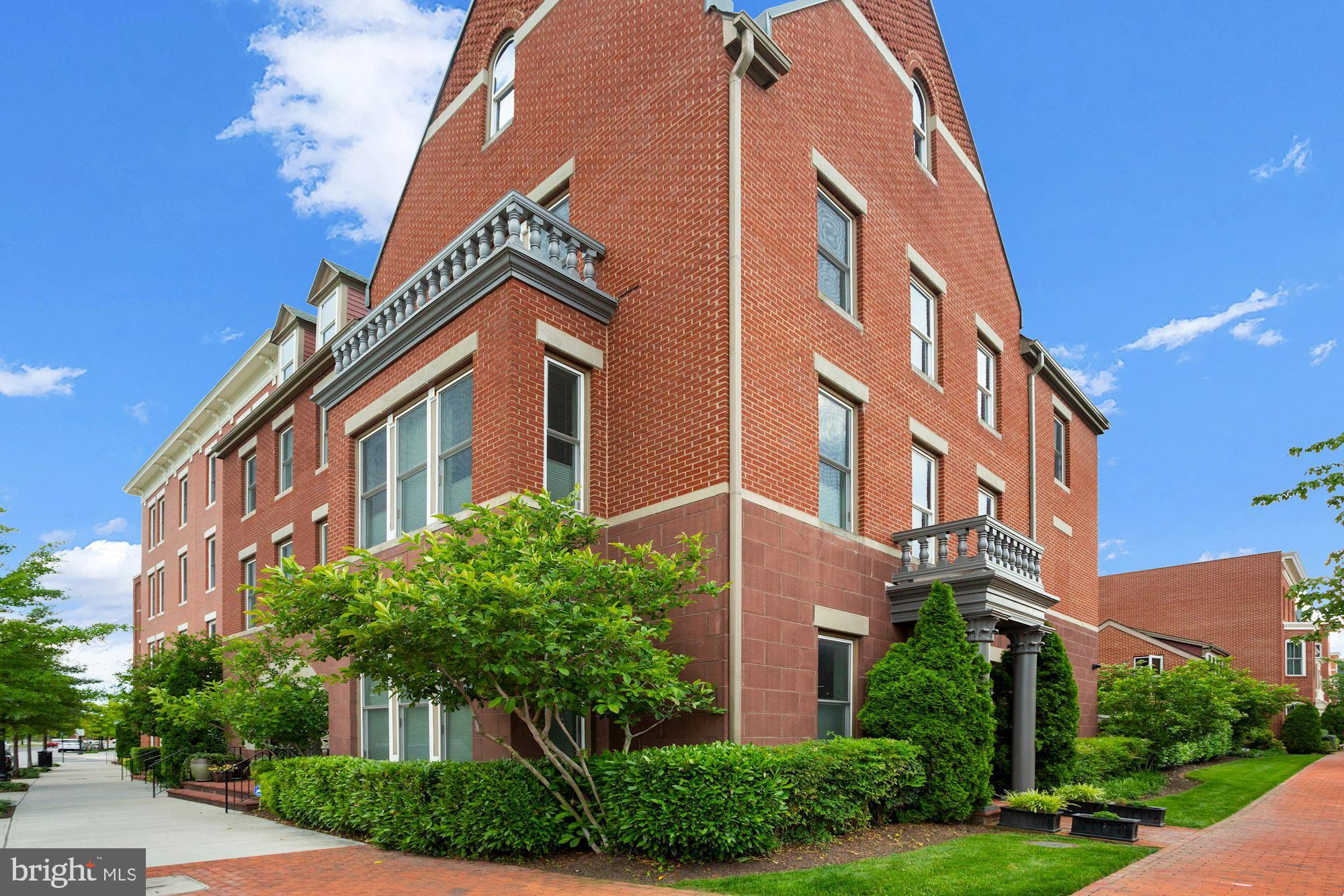 POTOMAC YARD - Residential