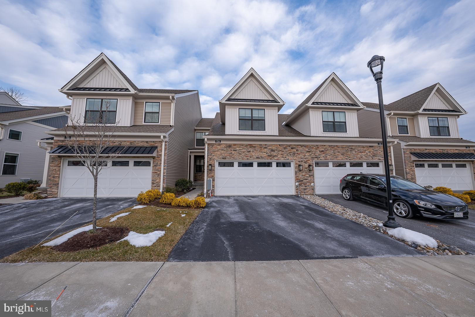 FRANKLIN STATION - Residential