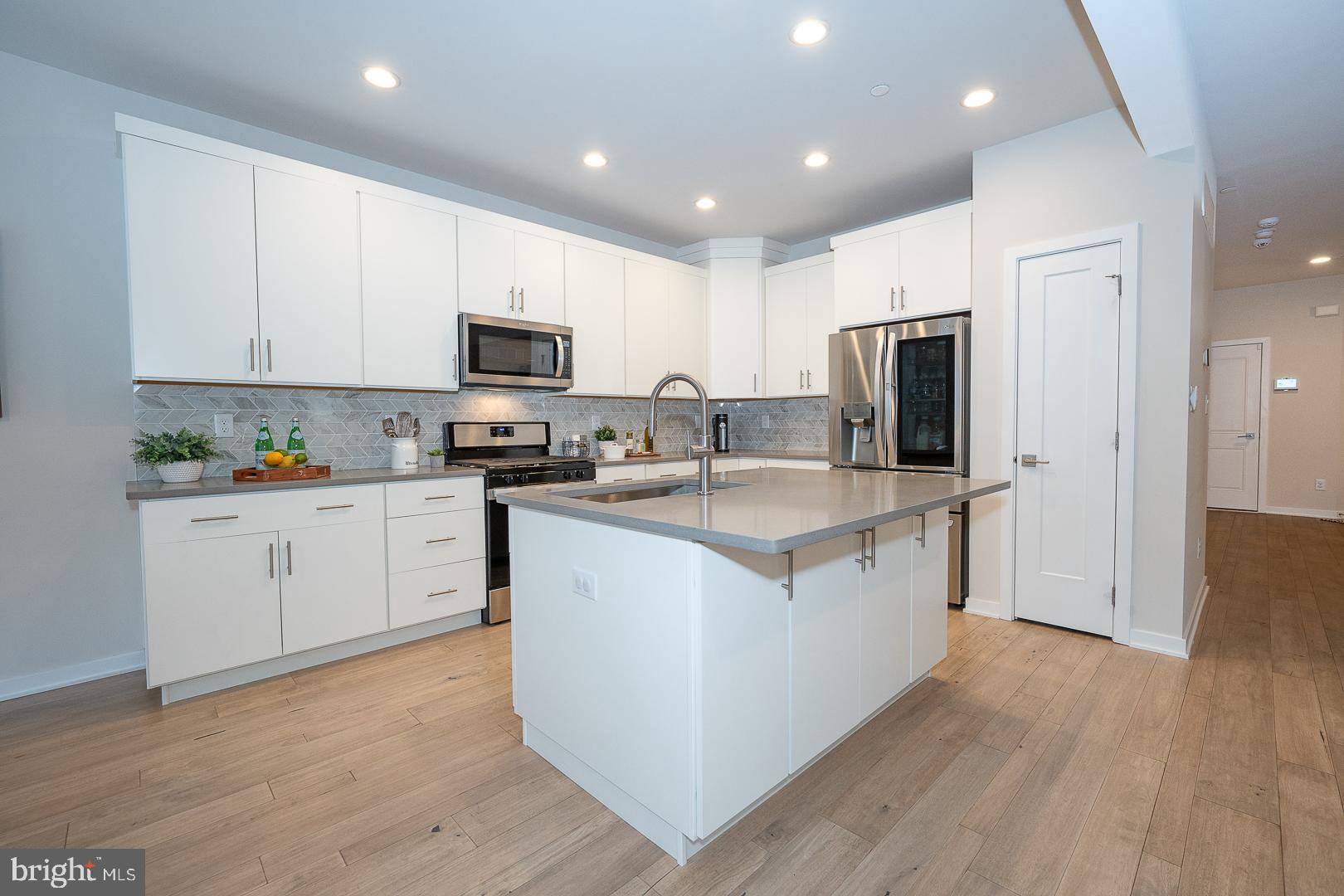 FRANKLIN STATION - Residential