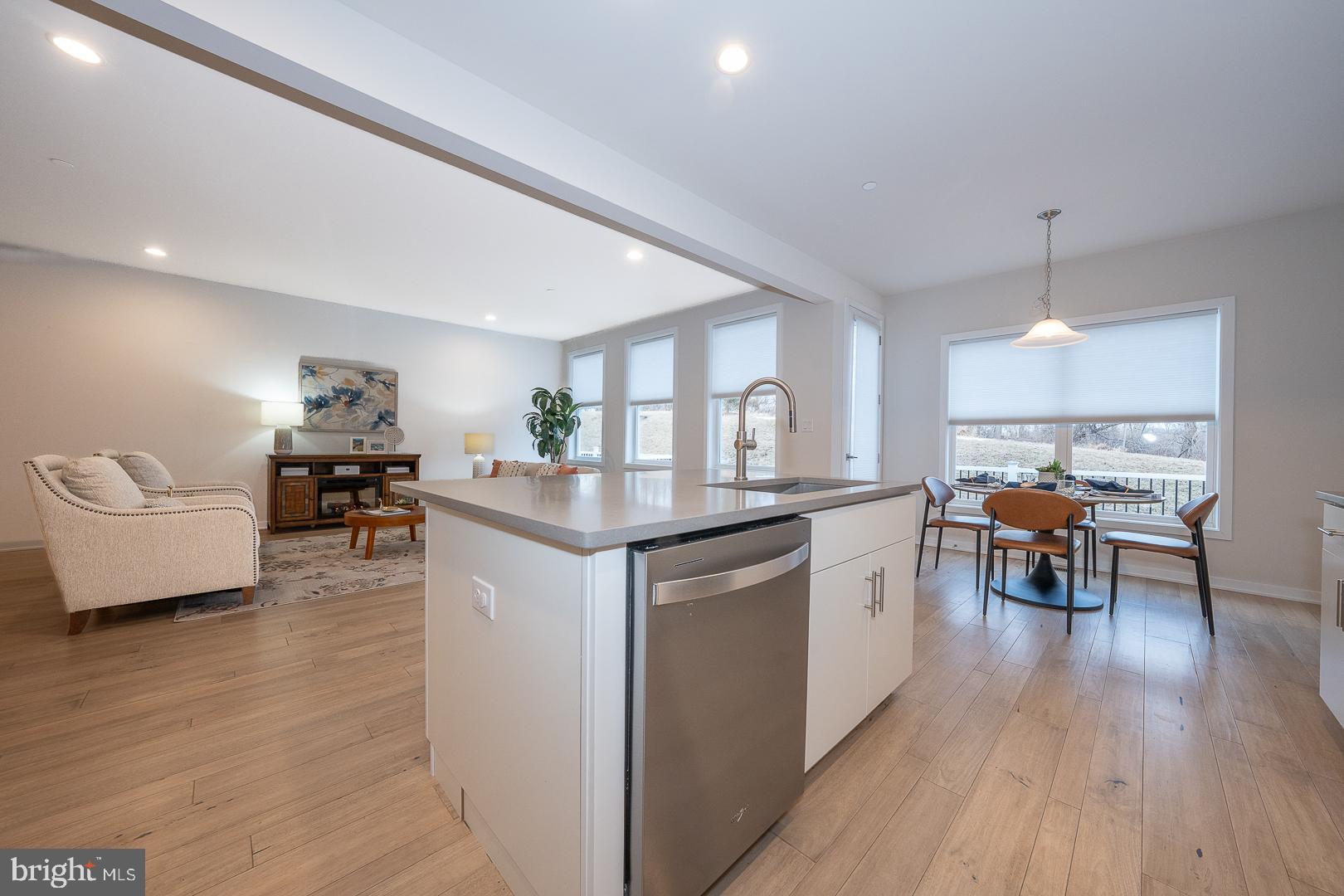 FRANKLIN STATION - Residential