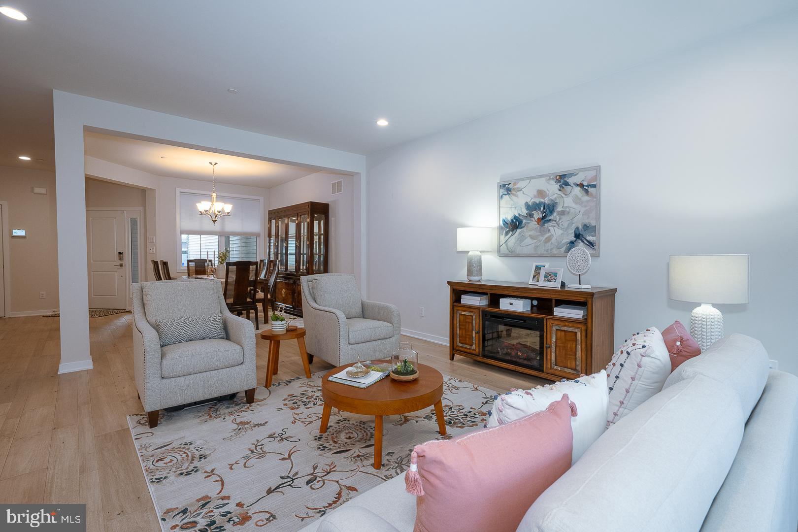 FRANKLIN STATION - Residential