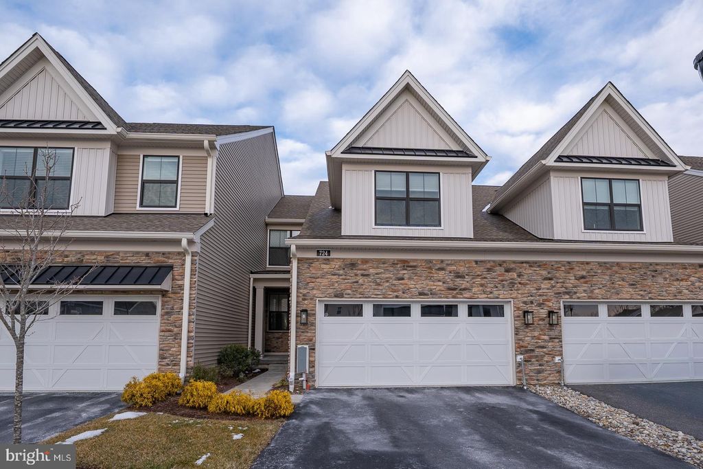 Photo of 724 Switchman Road, MEDIA, PA 19063 (MLS # PADE2106406)